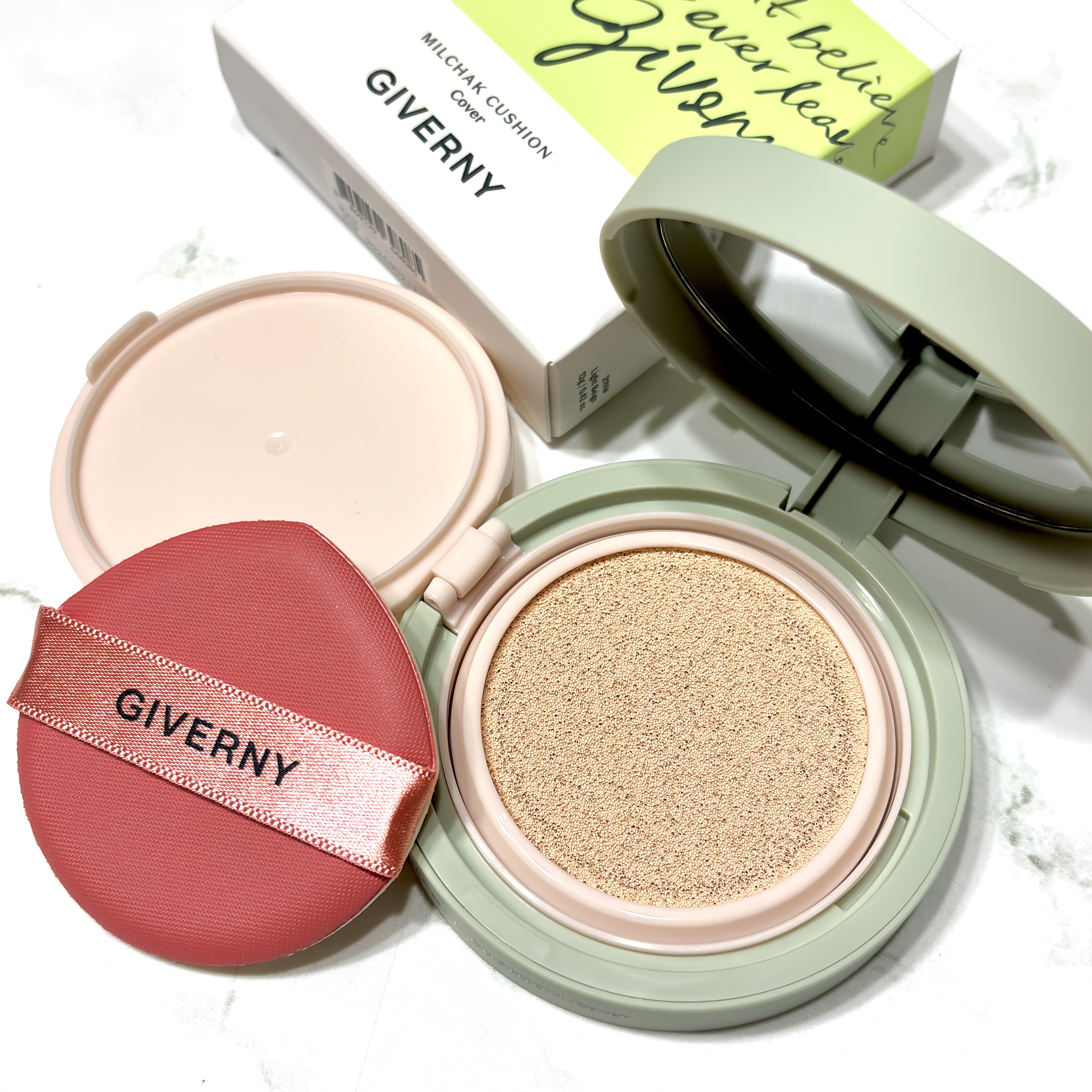 ジヴェルニー 密着カバークッション/GIVERNY/クッションファンデーションを使ったクチコミ（2枚目）