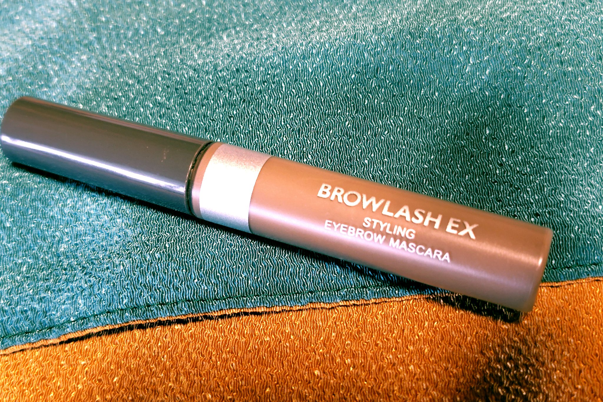ブロウラッシュEX スタイリングアイブロウマスカラ /ブロウラッシュ/眉マスカラを使ったクチコミ（1枚目）
