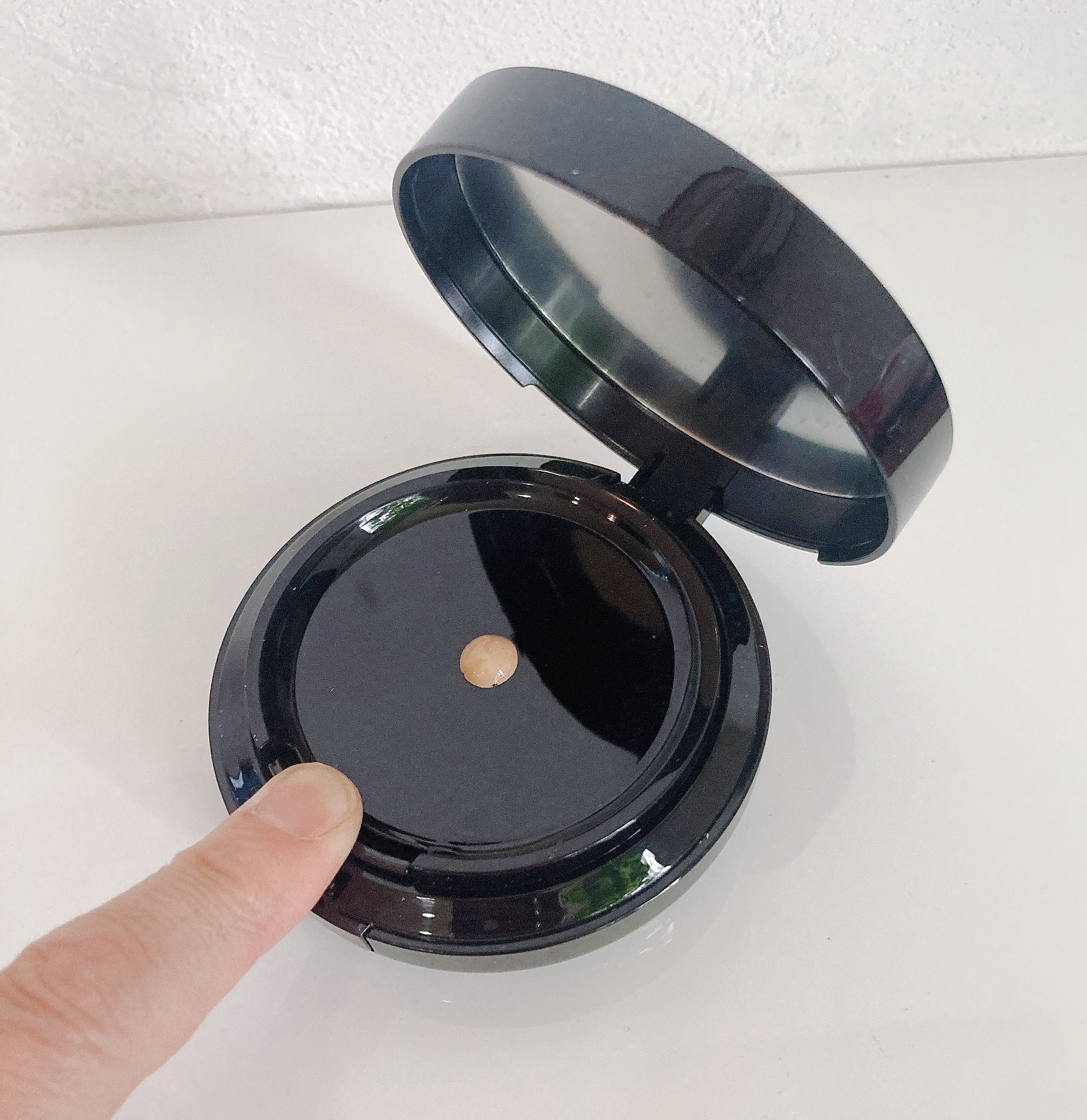 ミネラルリキッドリー ファンデーション SPF22 PA++/MiMC/リキッドファンデーションを使ったクチコミ（2枚目）