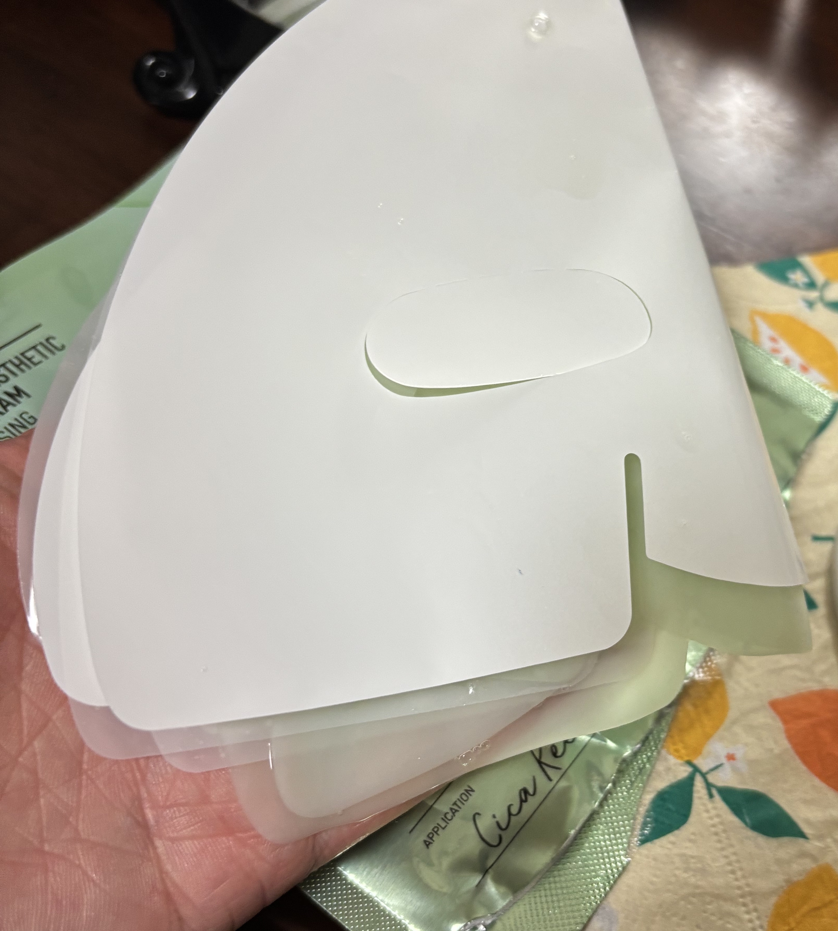 レチA リードルショット100 2ステップハイドロゲルマスク/VT/シートマスク・パックを使ったクチコミ（2枚目）