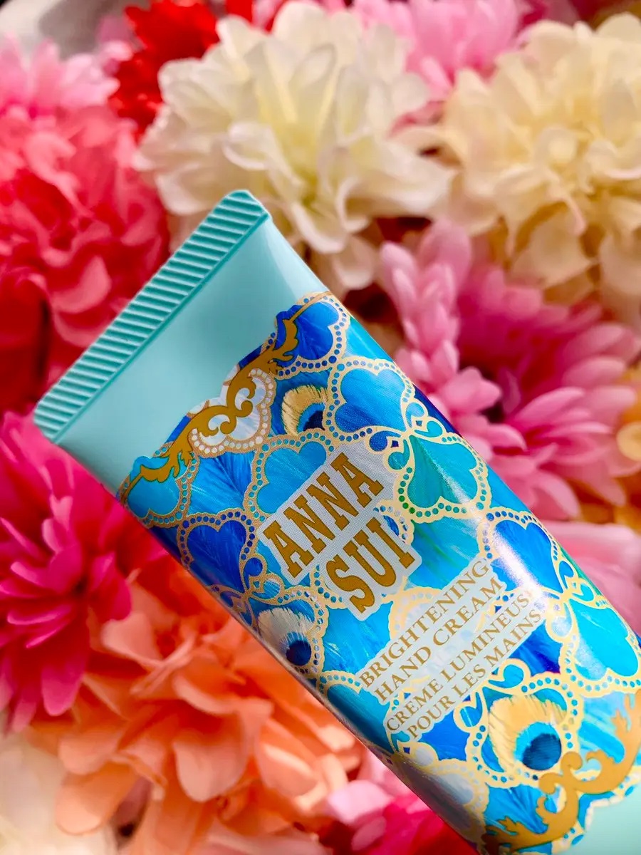 ブライトニング ハンド クリーム/ANNA SUI/ハンドクリームを使ったクチコミ（2枚目）