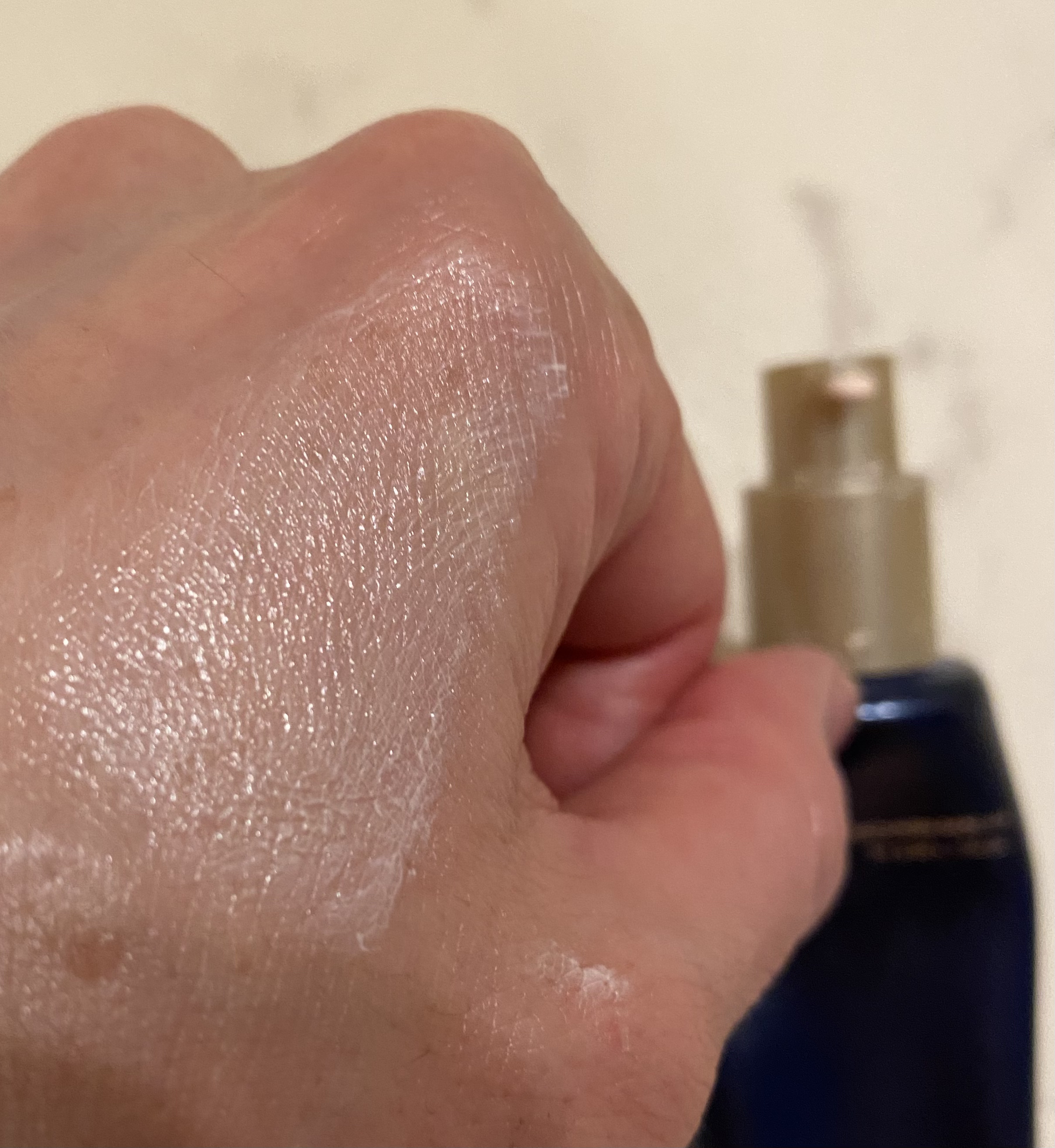 ブラックスネイルグルタチオントーンアップサン/Dr.G/日焼け止めクリームを使ったクチコミ（3枚目）