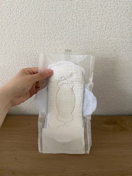 しあわせ素肌消臭プラス(ふつうの日用羽つき 22コ)/ロリエ/ナプキンを使ったクチコミ(6枚目)