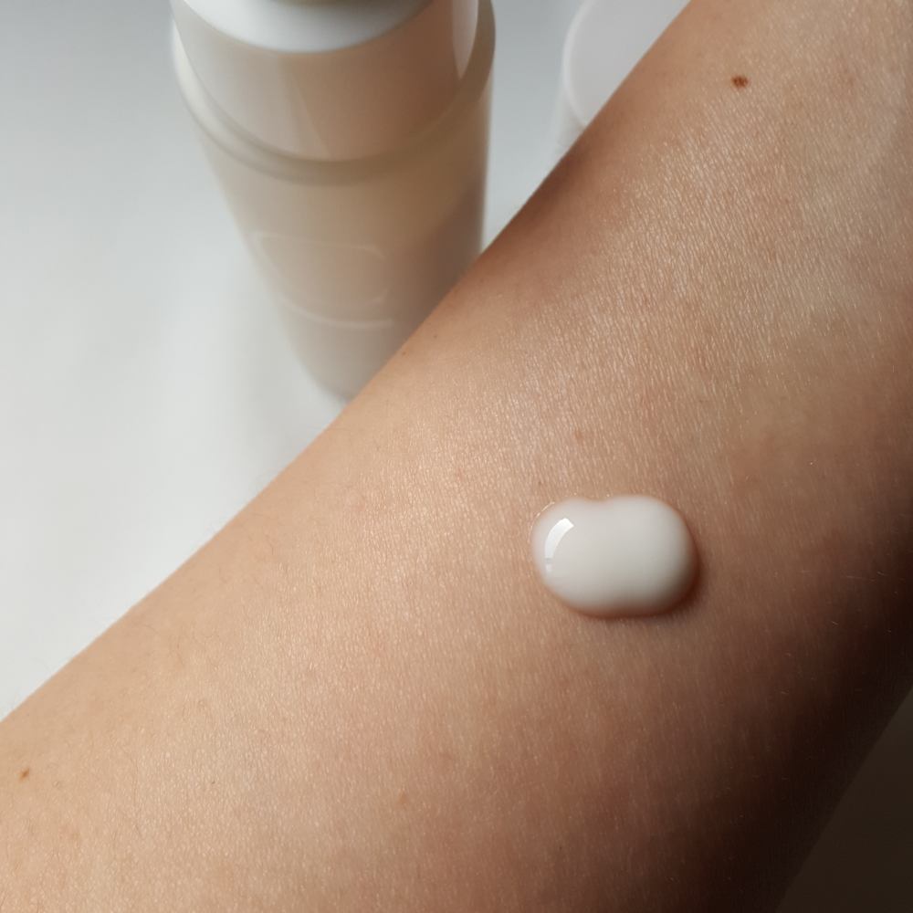 シンクロブルーム フラワーコンセントレイトミルク/C THE PUBLIC ORGANIC/乳液を使ったクチコミ（2枚目）