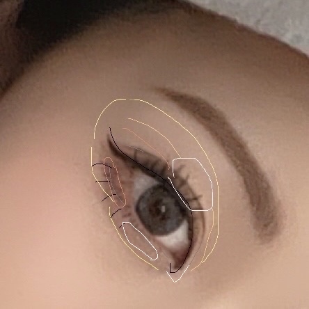  ワオ アイ グリッター グロウイングシルバー(GLOWING SILVER)/U/CHOO/グリッターを使ったクチコミ（2枚目）