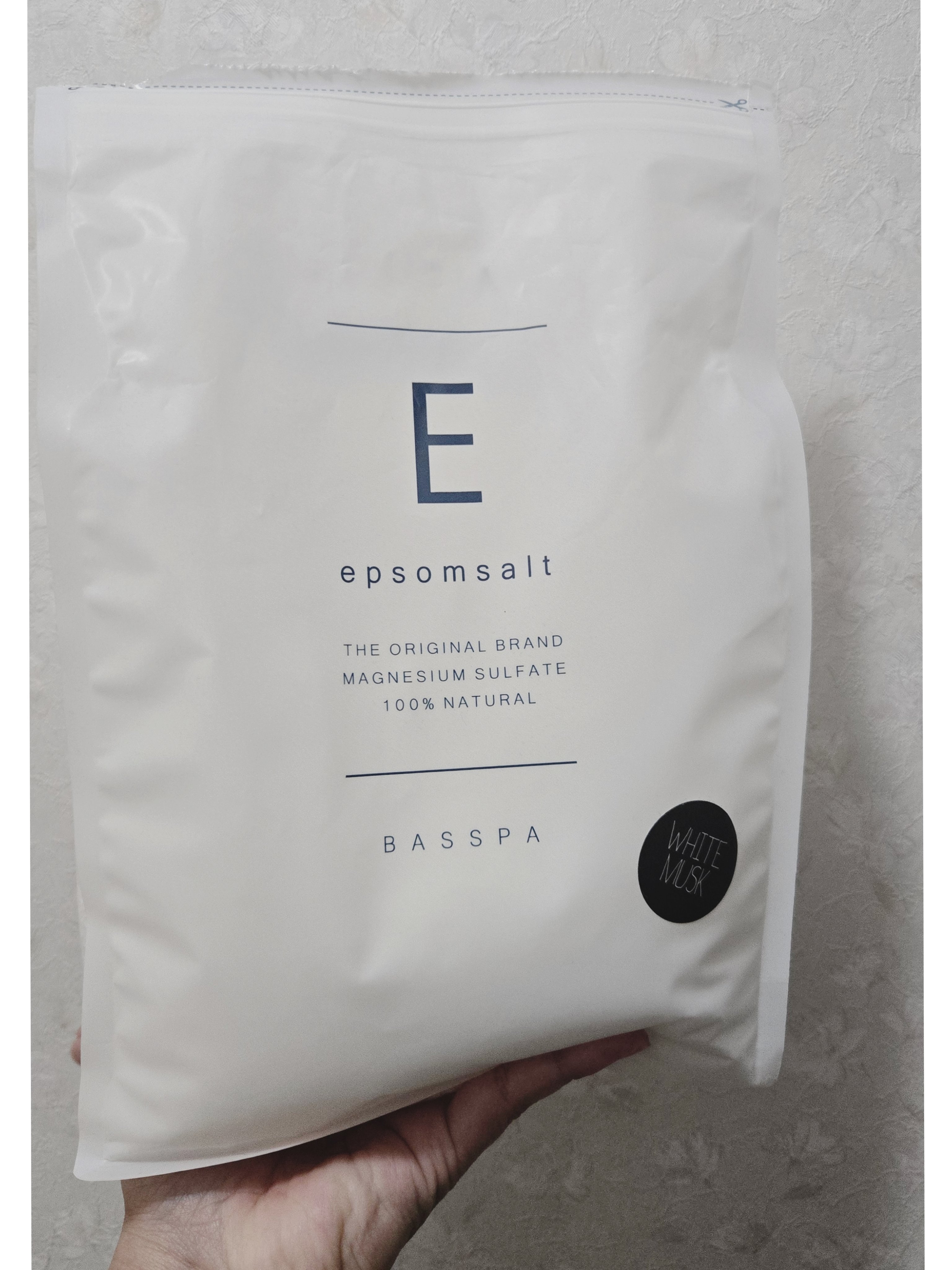 BASSPA BASSPA エプソムソルト ブラックムスクのクチコミ「～入浴剤～

今回はBASSPAのBASSPA エプソムソルト ブラックムスクです🩷

お風呂.....」（1枚目）