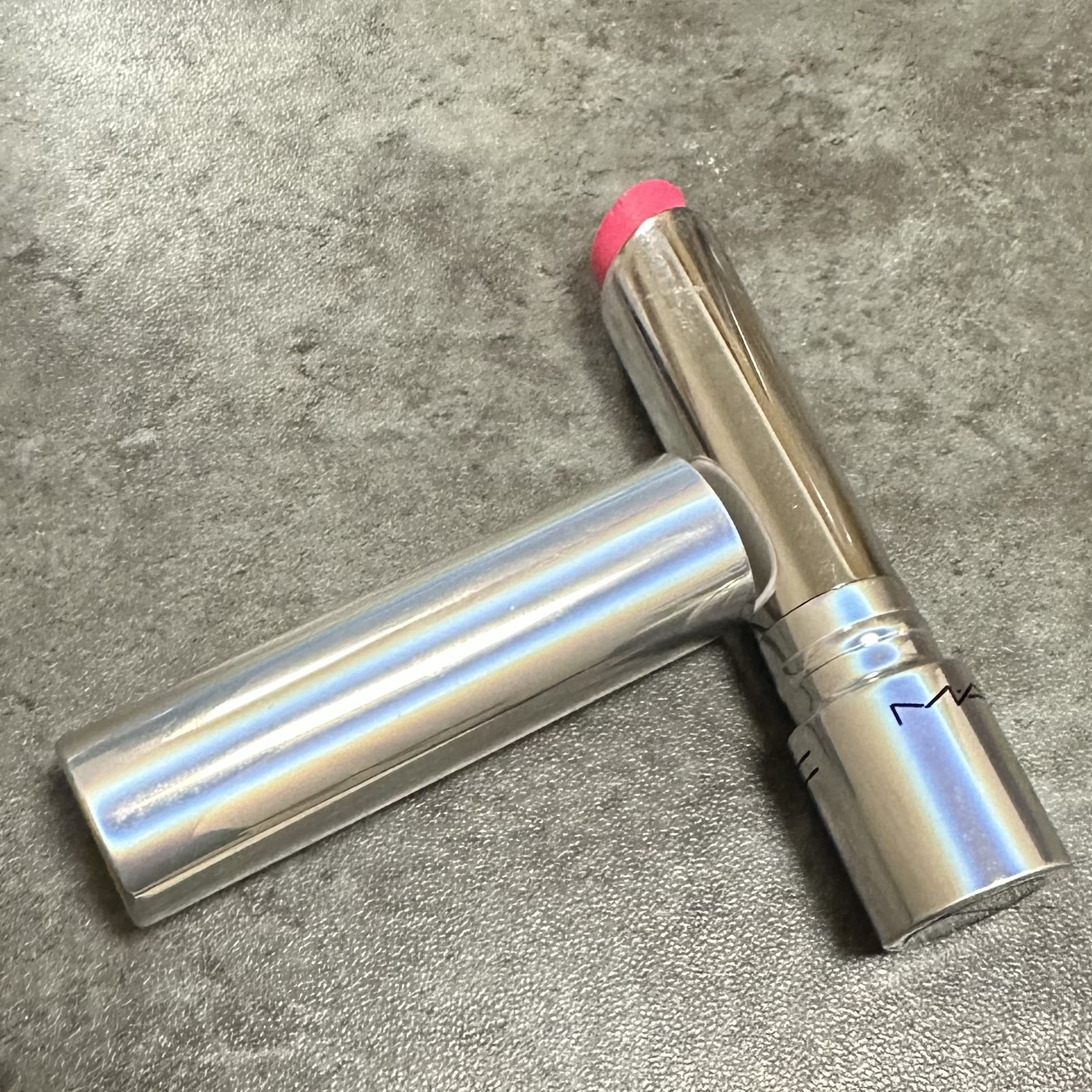 グロー プレイ テンダートーク リップ バーム/M・A・C/リップバームを使ったクチコミ（2枚目）