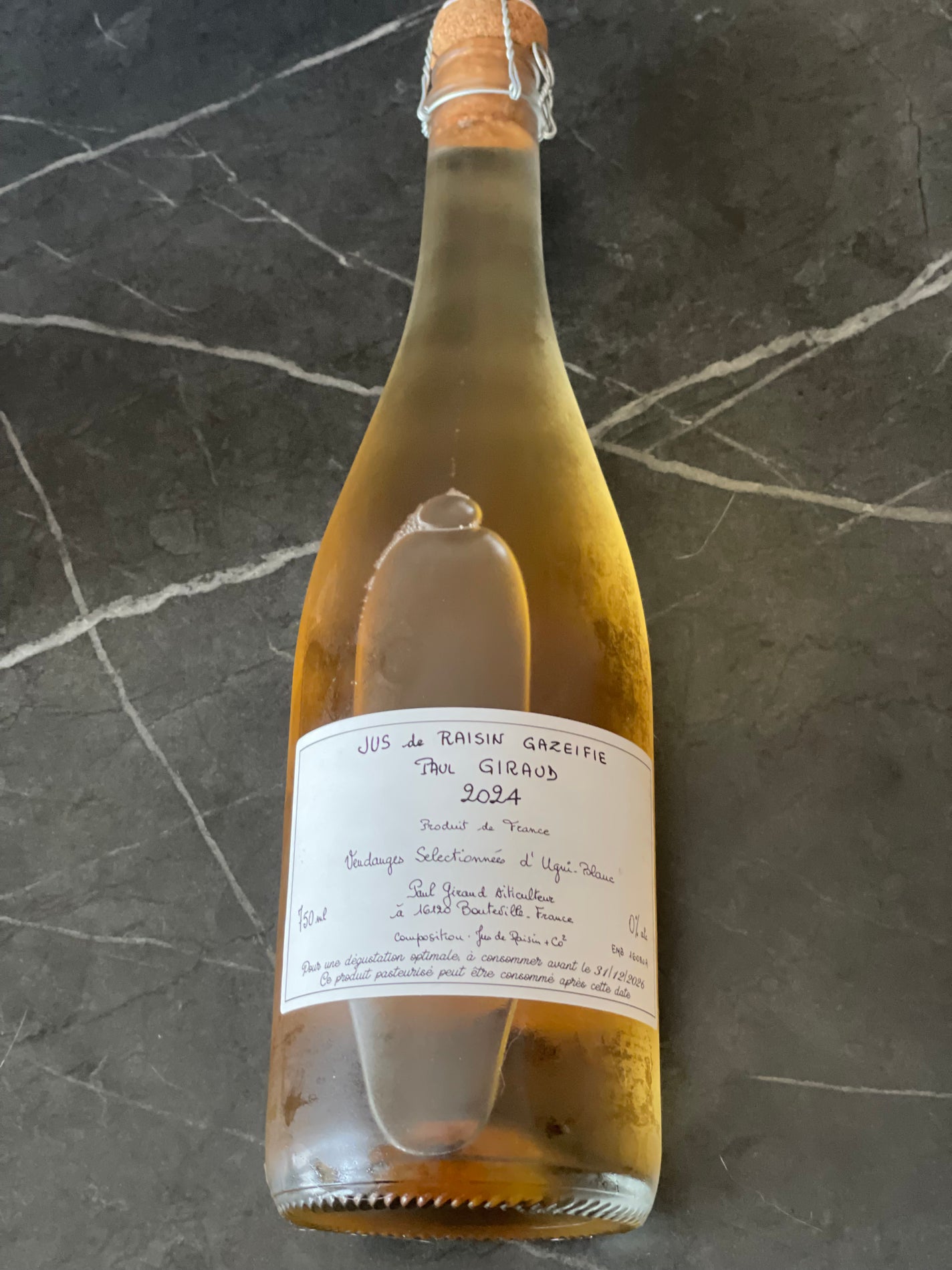 なお on LIPS 「ポールジローのスパークリング葡萄ジュース🍹 コニャックを造るの..」(2枚目)