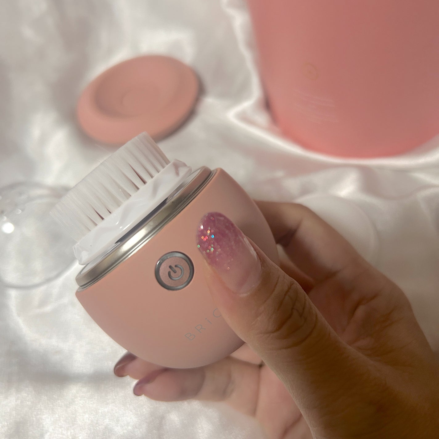 ちむ on LIPS 「BRiOSSクリアクレンズブラシ最近鼻のザラつきがきになる....」(2枚目)