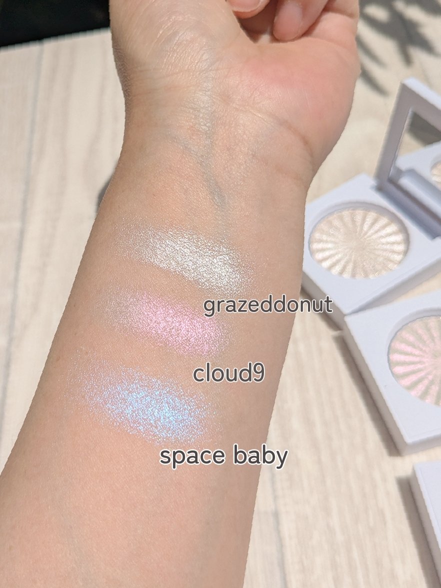 OFRA mini Highlighter/Ofra Cosmetics/パウダーハイライトを使ったクチコミ（3枚目）