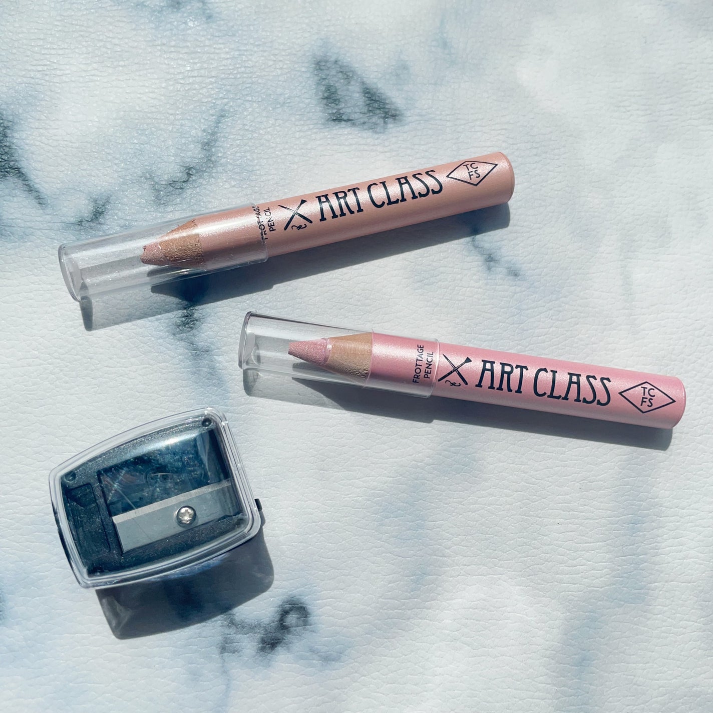 アートクラス フロッタージュペンシル/too cool for school/スティックアイシャドウを使ったクチコミ(5枚目)