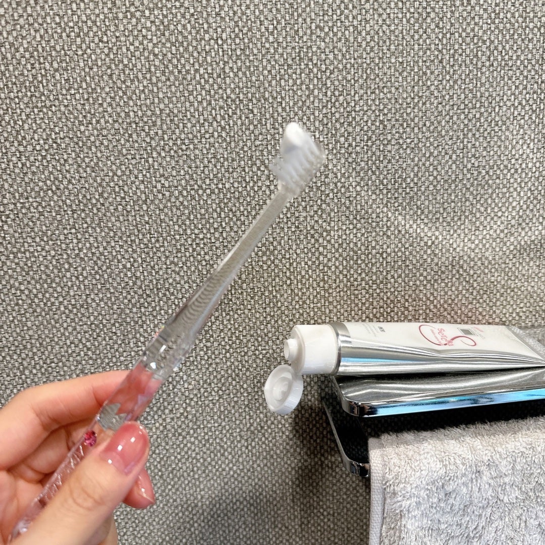 アパガードクリスタル歯ブラシ/アパガード/歯ブラシを使ったクチコミ(3枚目)