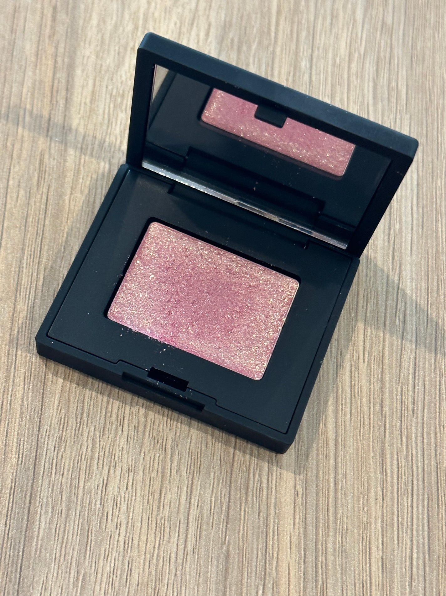 shioriðãã©ãã100 on LIPS ãäœãè²·ã£ãæã«é ããããããã¢ã€ã·ã£ããŠð³å®ç©ã¯èŠªæãµã€ãºãã..ãïŒ2æç®ïŒ