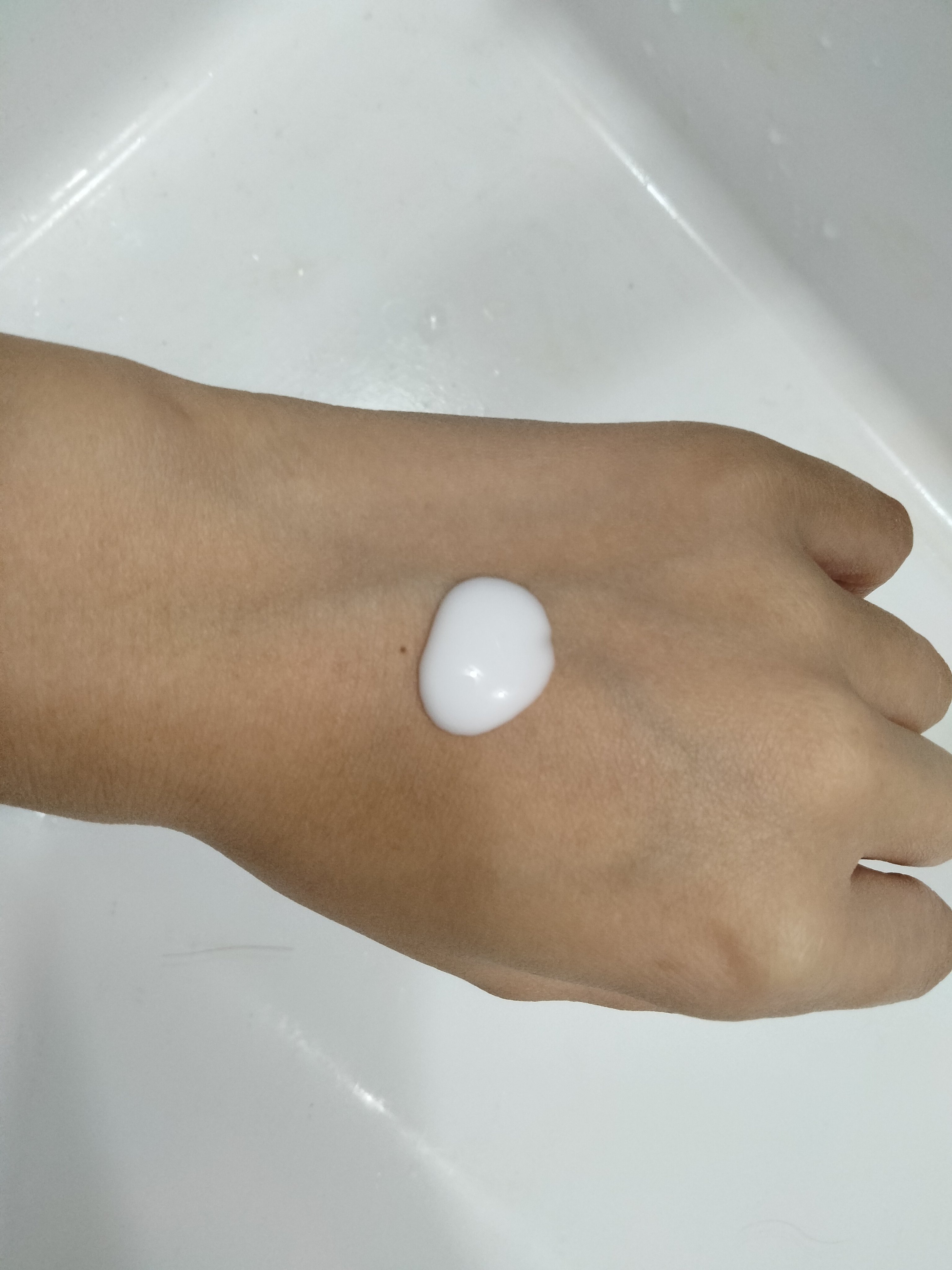 白潤プレミアム薬用浸透美白化粧水/肌ラボ/化粧水を使ったクチコミ（2枚目）