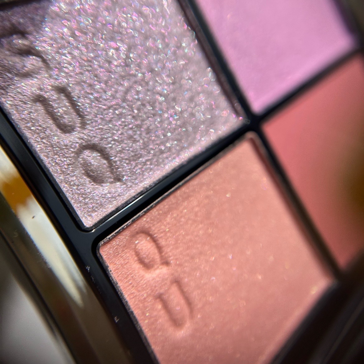 シグニチャー カラー アイズ/SUQQU/アイシャドウパレットを使ったクチコミ（2枚目）