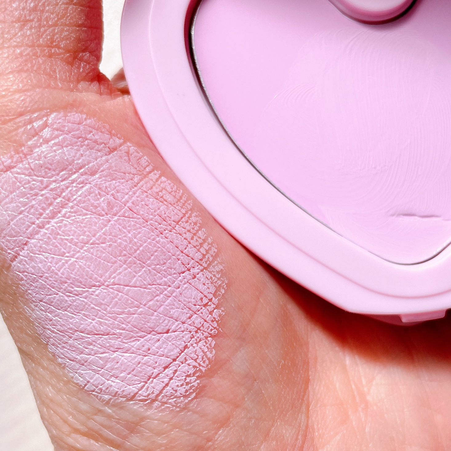 lilybyred ラヴ ビーム チークバームのクチコミ「これはリピ無し残念チーク



❤︎︎︎︎┈┈┈┈┈┈┈┈┈┈┈┈┈┈┈┈┈┈┈❤︎


li.....」（3枚目）