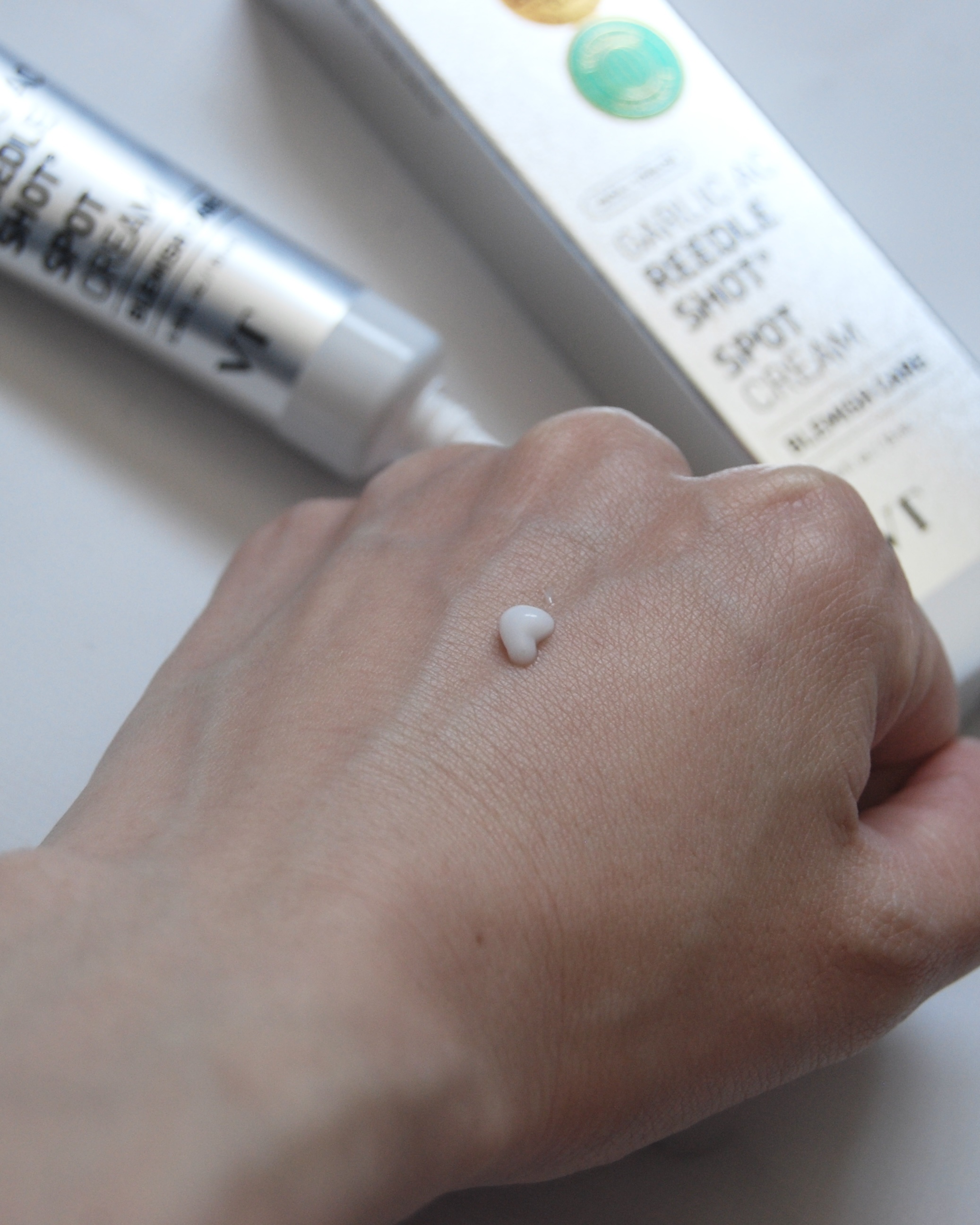 ガーリック リードルショット スポットクリーム/VT/フェイスクリームを使ったクチコミ（3枚目）