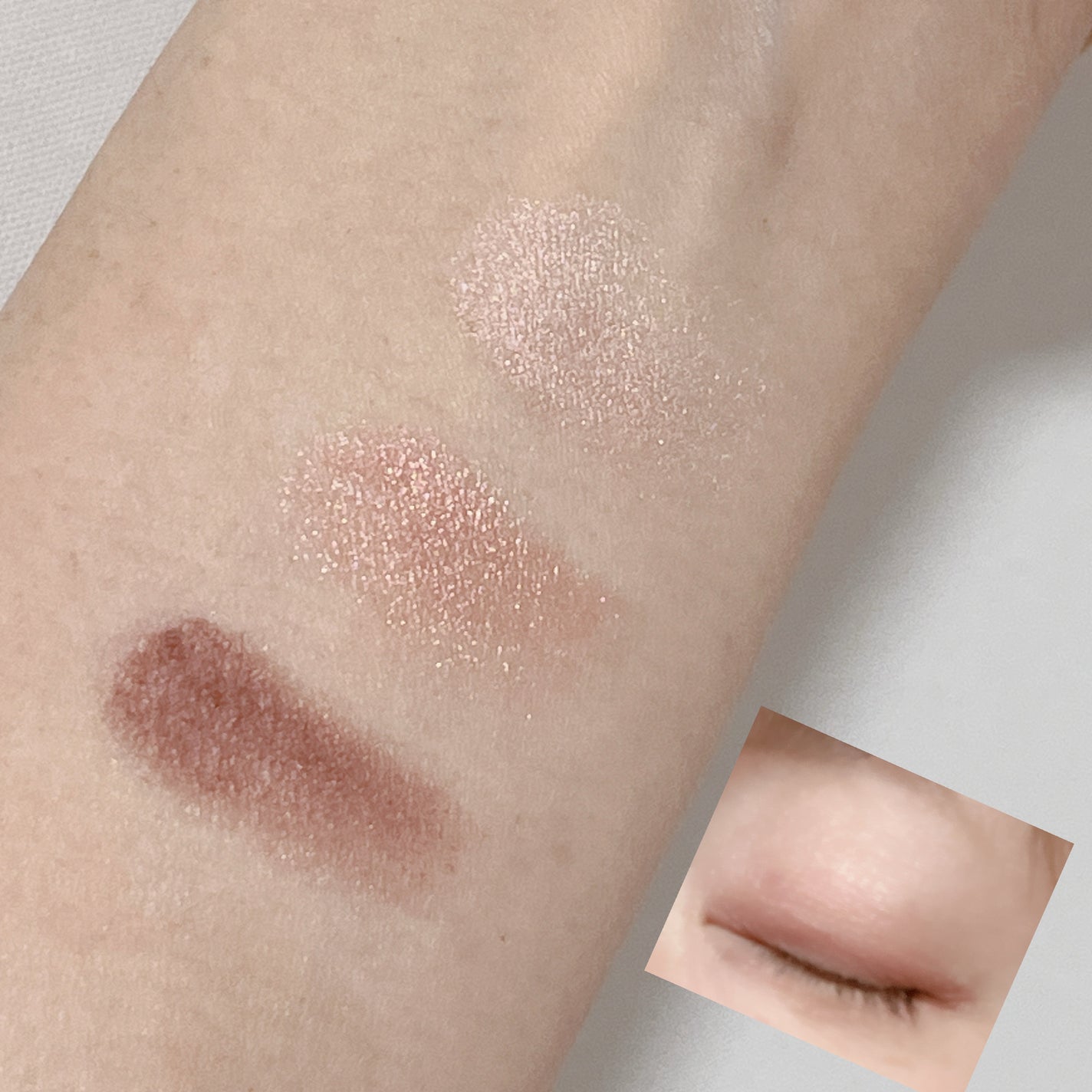 ライティングアップアイシャドウ/CEZANNE/アイシャドウを使ったクチコミ(2枚目)