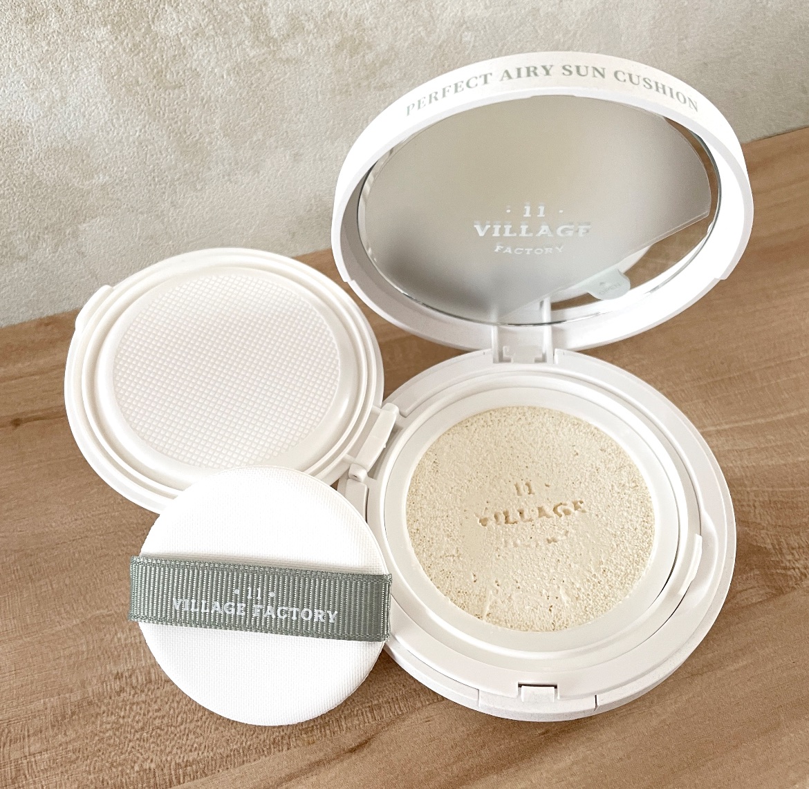 プランプカラーリップバーム/VILLAGE 11 FACTORY/口紅を使ったクチコミ（2枚目）