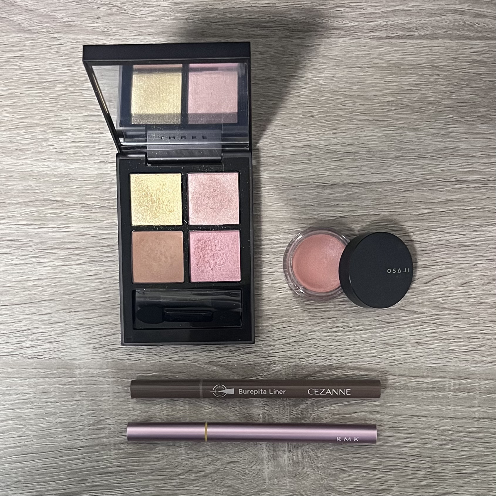 RMK ザ ピンク ハイ リクイドアイライナー  01 ハイパー レモン/RMK/リキッドアイライナーを使ったクチコミ（1枚目）