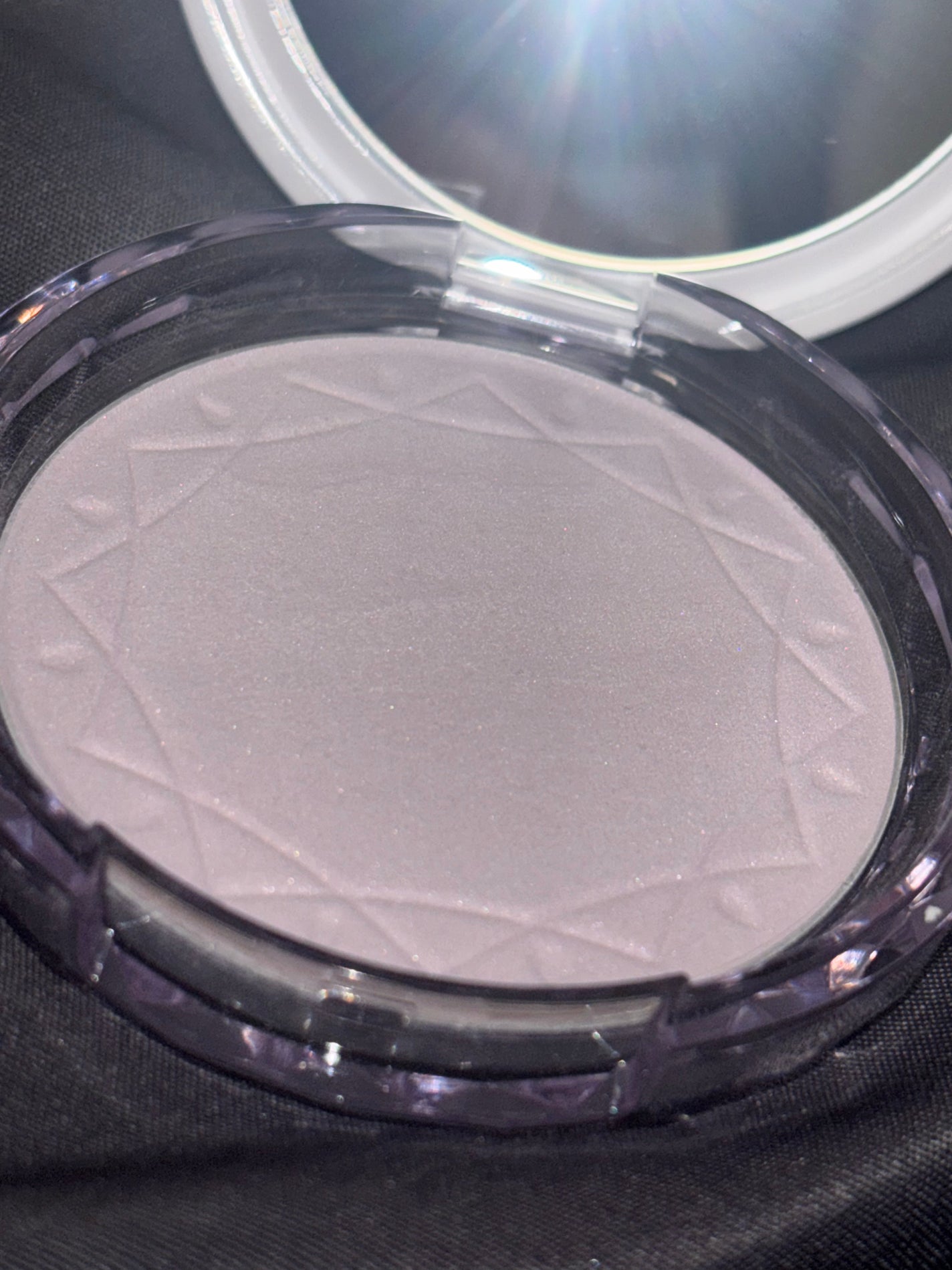 UVクリアフェイスパウダー/CEZANNE/プレストパウダーを使ったクチコミ(2枚目)