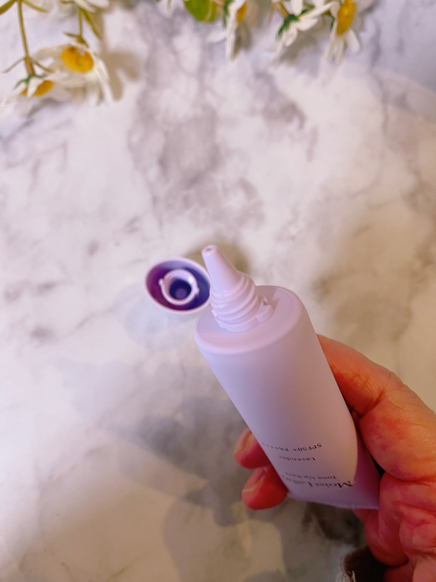 オタネ on LIPS 「くすみを飛ばしてキレイが続く、透明感をアップする崩れ防止下地#..」(2枚目)