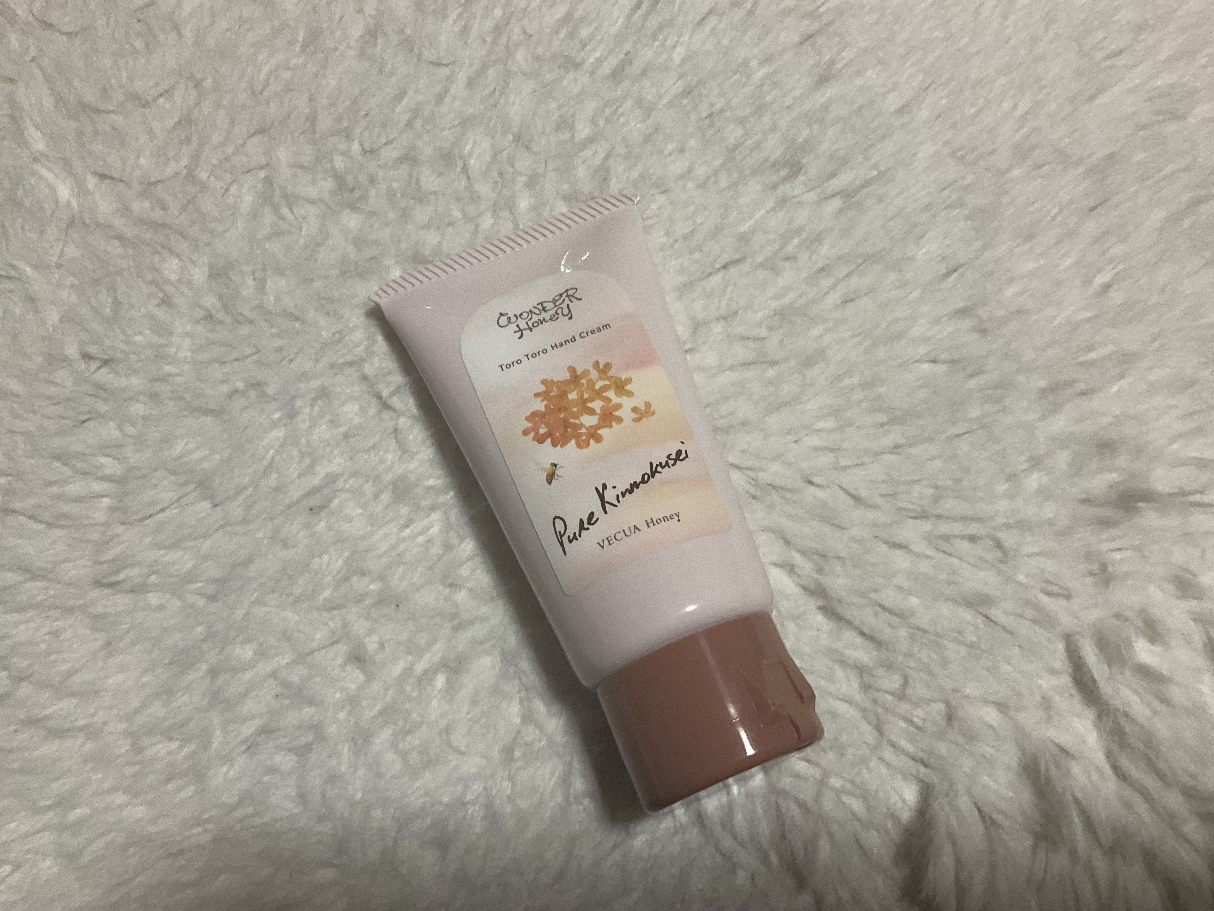 ワンダーハニー とろとろハンドクリーム ピュアキンモクセイ/VECUA Honey/ハンドクリームを使ったクチコミ（1枚目）