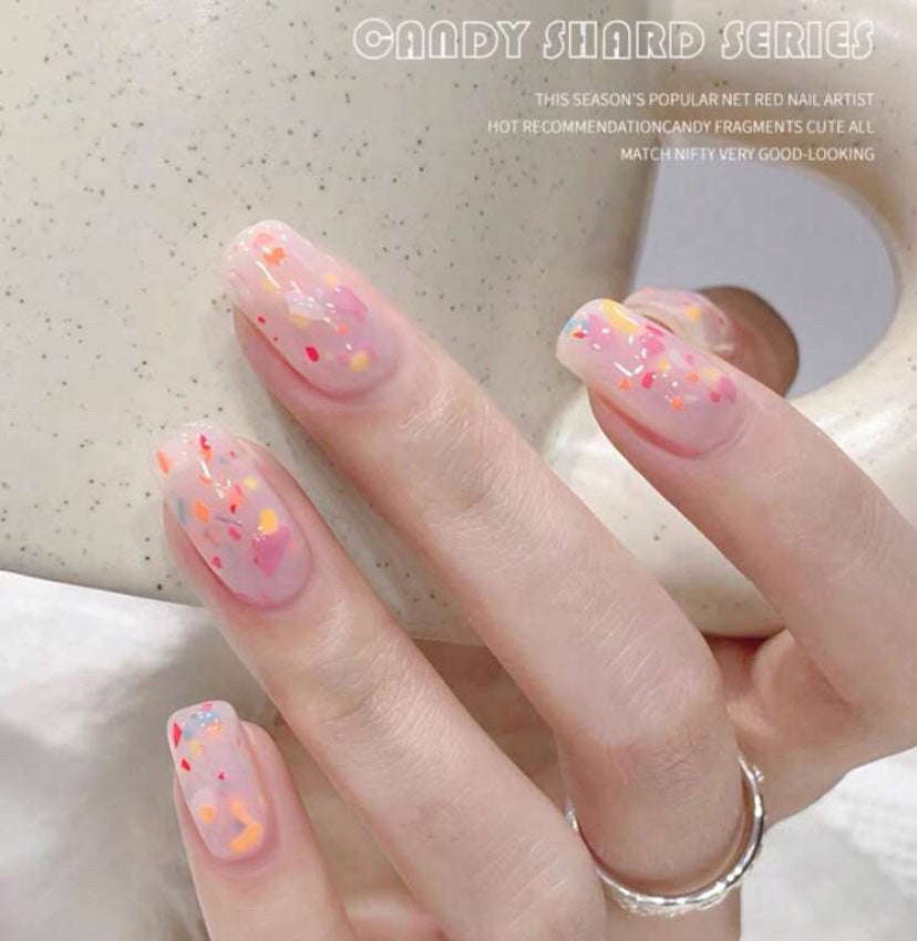 あかちゃんのまま on LIPS 「セルフネイル購入品第二弾単品ジェル4本とベース、トップ、マット..」(1枚目)