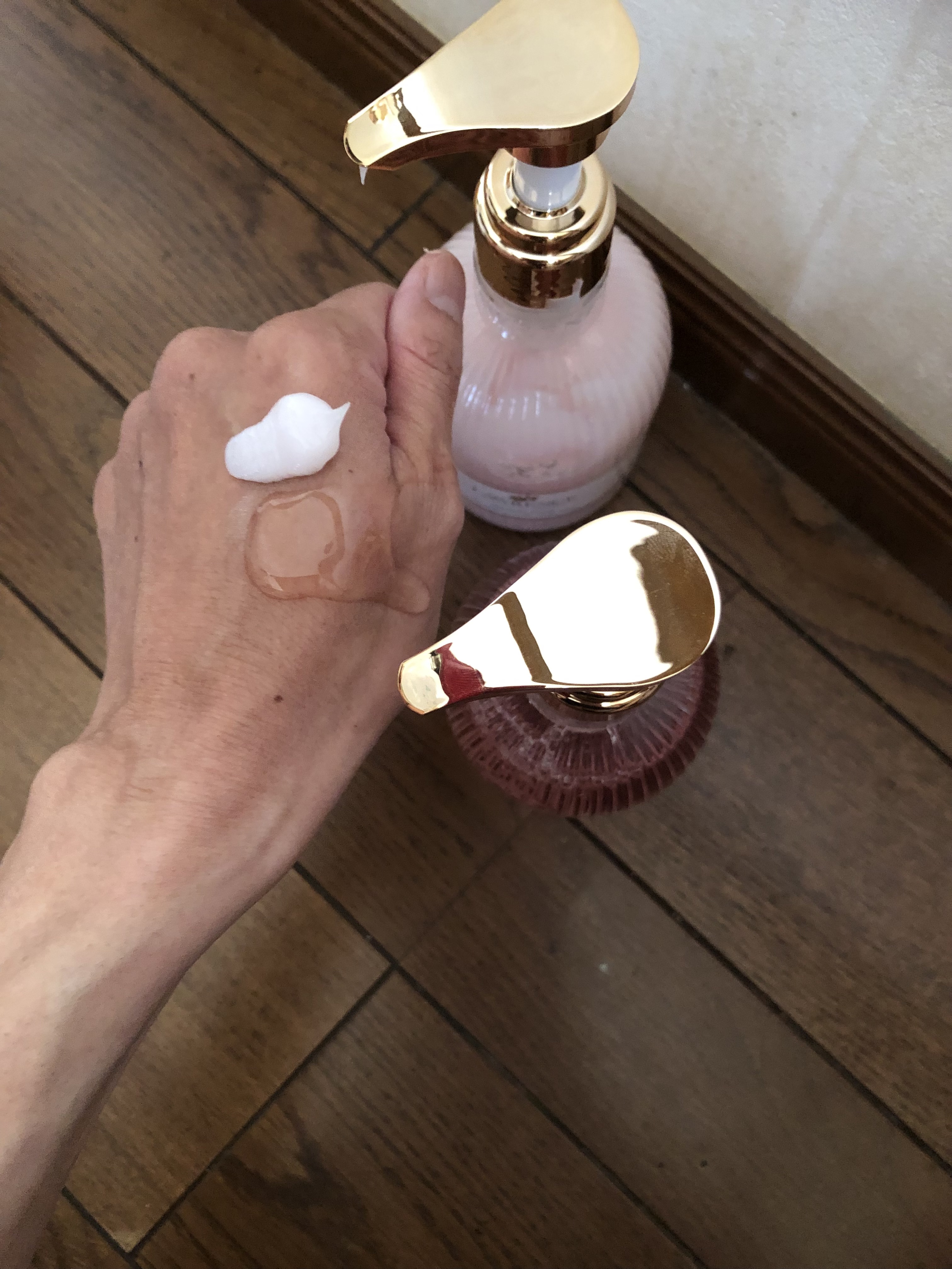 マベルフルール シャイニングスルーシャンプー／トリートメント シャンプー400ml/ロウレンス /市販シャンプーを使ったクチコミ（2枚目）