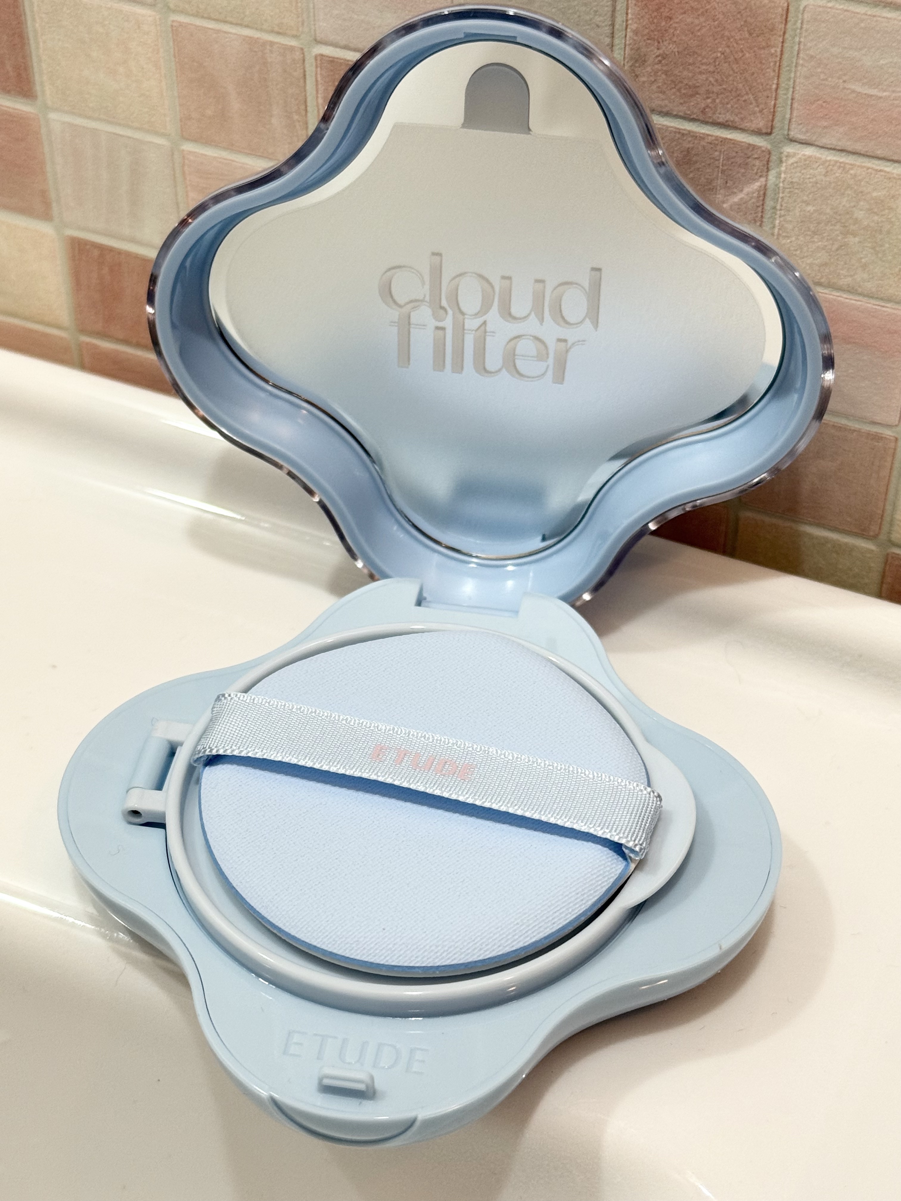 クラウドフィルタークッション/ETUDE/クッションファンデーションを使ったクチコミ（2枚目）