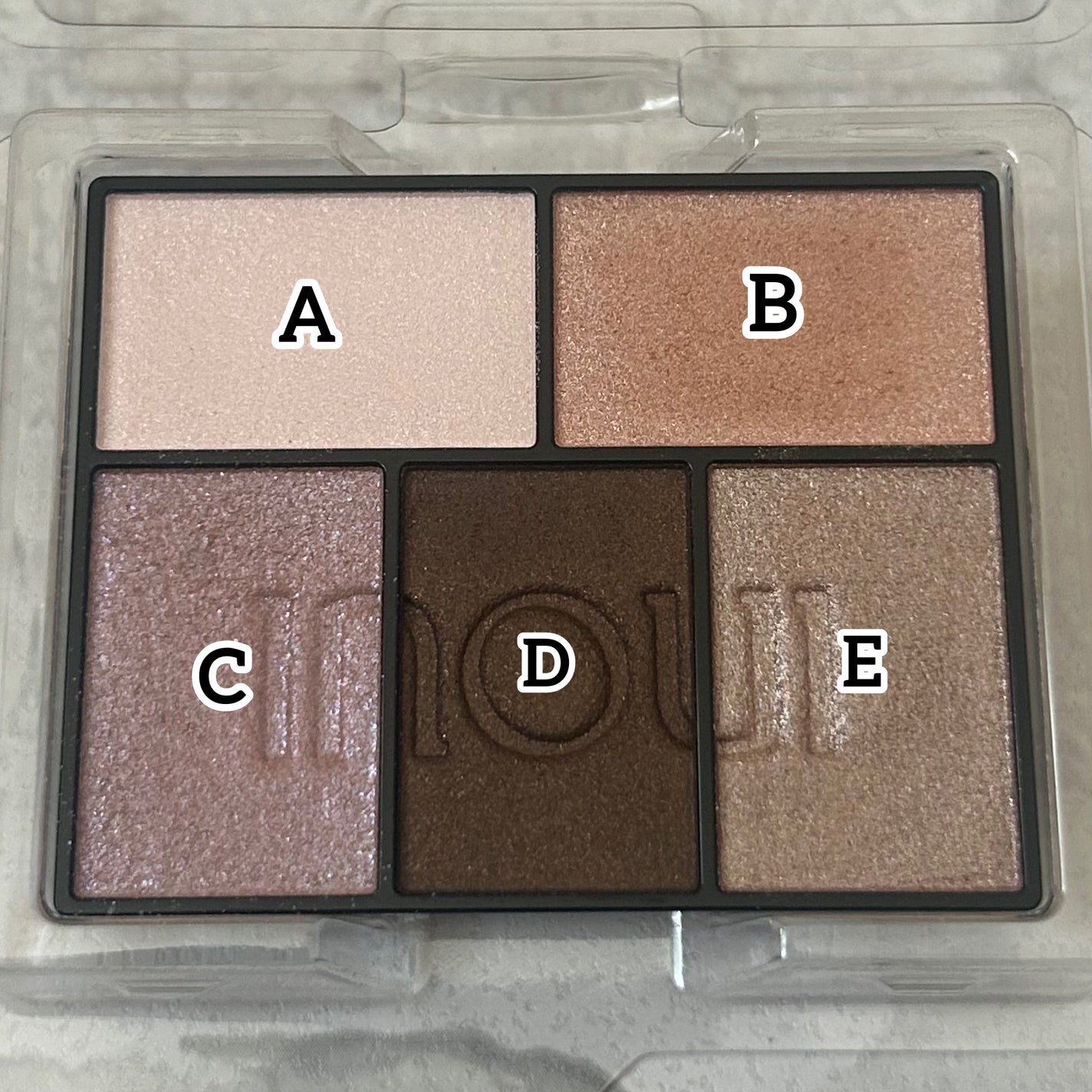 インウイ アイズ/INOUI/アイシャドウパレットを使ったクチコミ(4枚目)