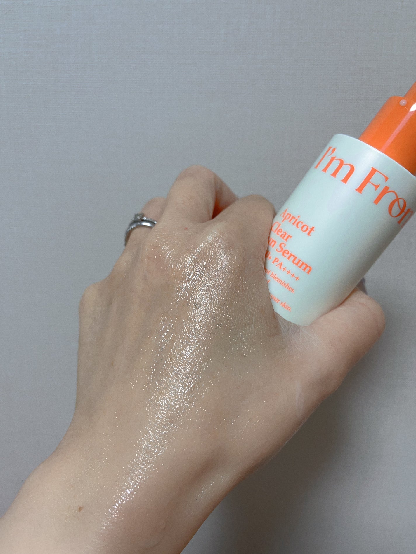 アプリコットクリアサンセラム/I'm from/日焼け止めローションを使ったクチコミ(3枚目)