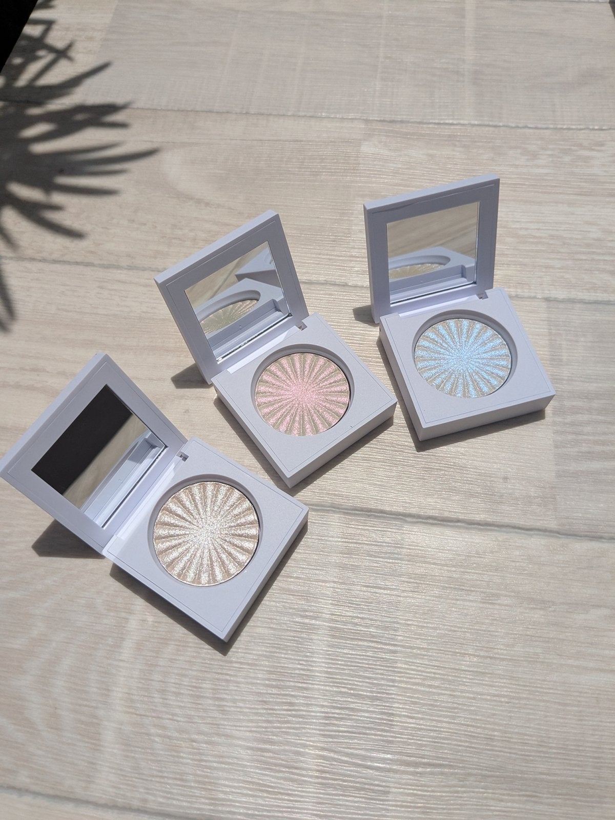 OFRA mini Highlighter/Ofra Cosmetics/パウダーハイライトを使ったクチコミ(2枚目)