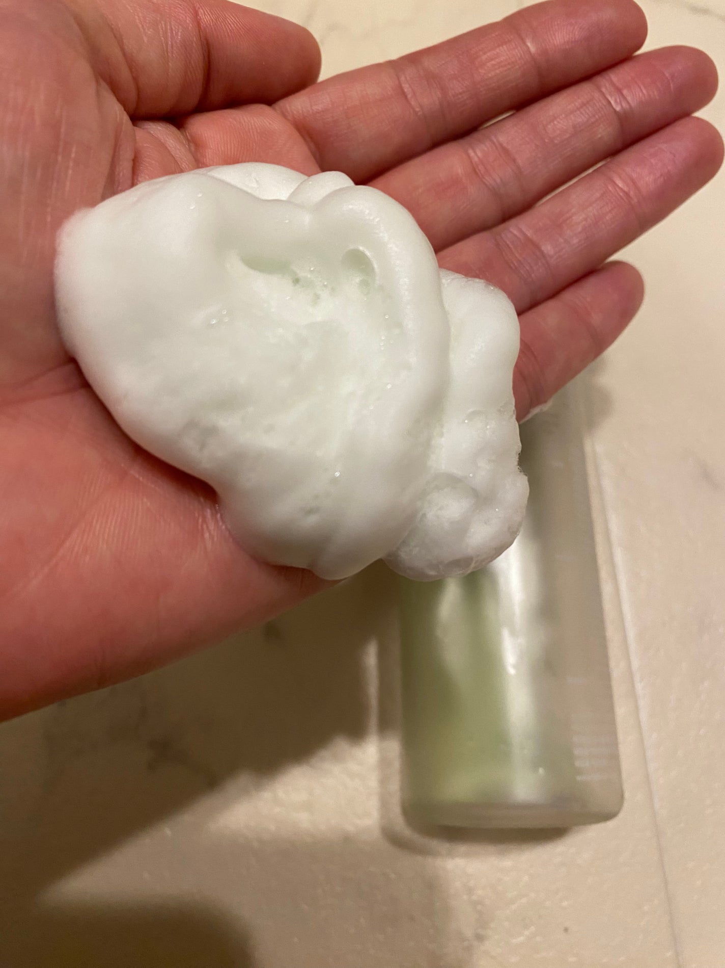 ザリアルノニアクネバブルクレンザー/celimax/泡洗顔を使ったクチコミ(2枚目)