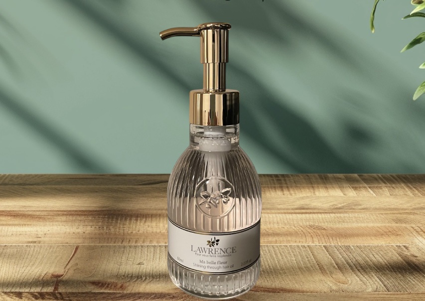 シャイニングスルーヘアオイル マベルフルール/ロウレンス /ヘアオイルを使ったクチコミ（1枚目）