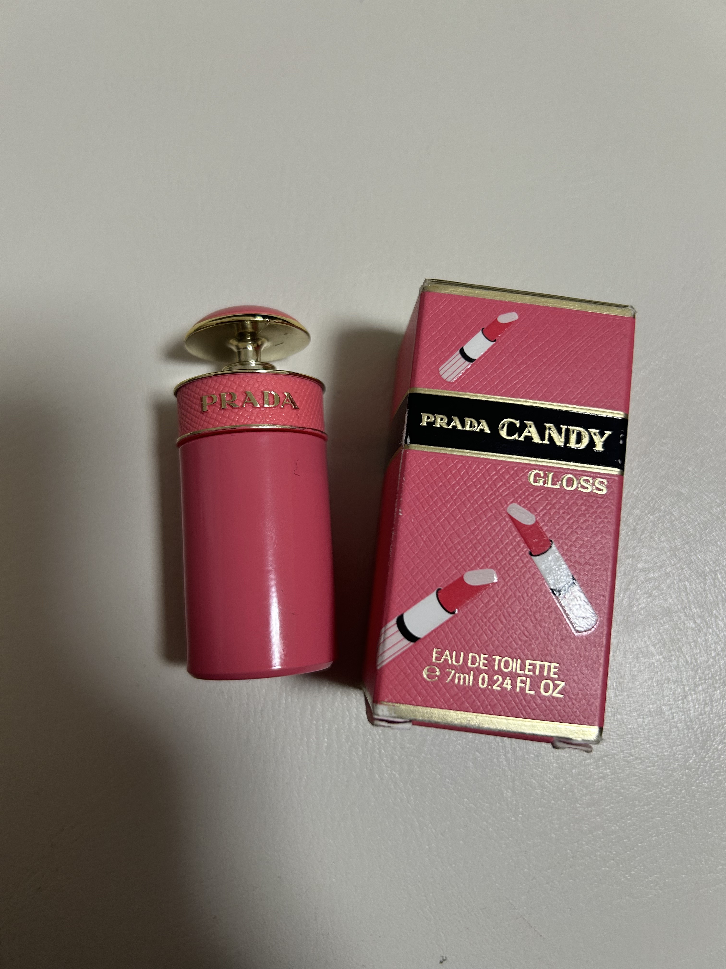 試してみた】キャンディ グロス オーデトワレ PRADA BEAUTYの