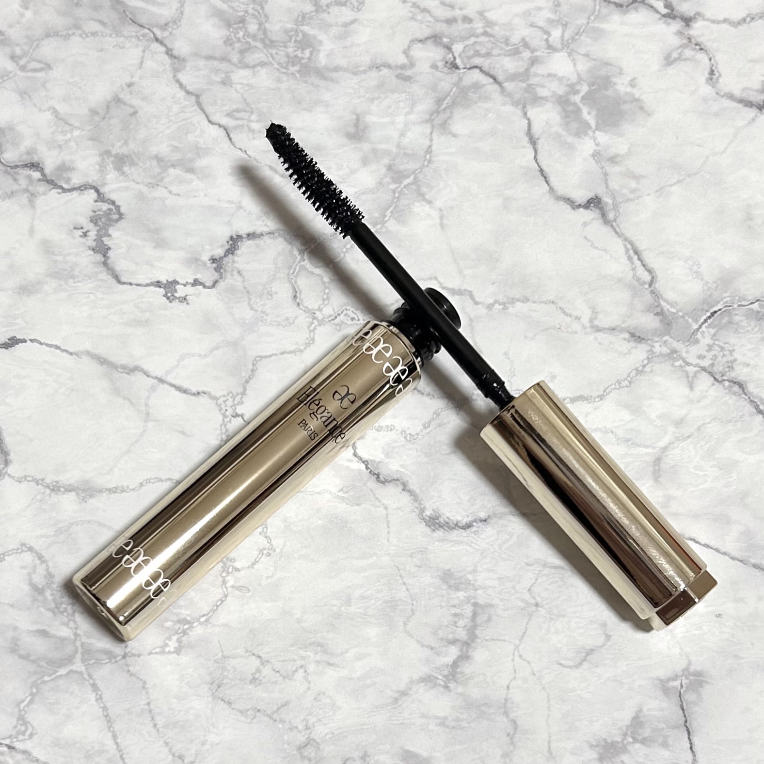 エレガンス グラヴィティレス マスカラ/Elégance/マスカラを使ったクチコミ（3枚目）