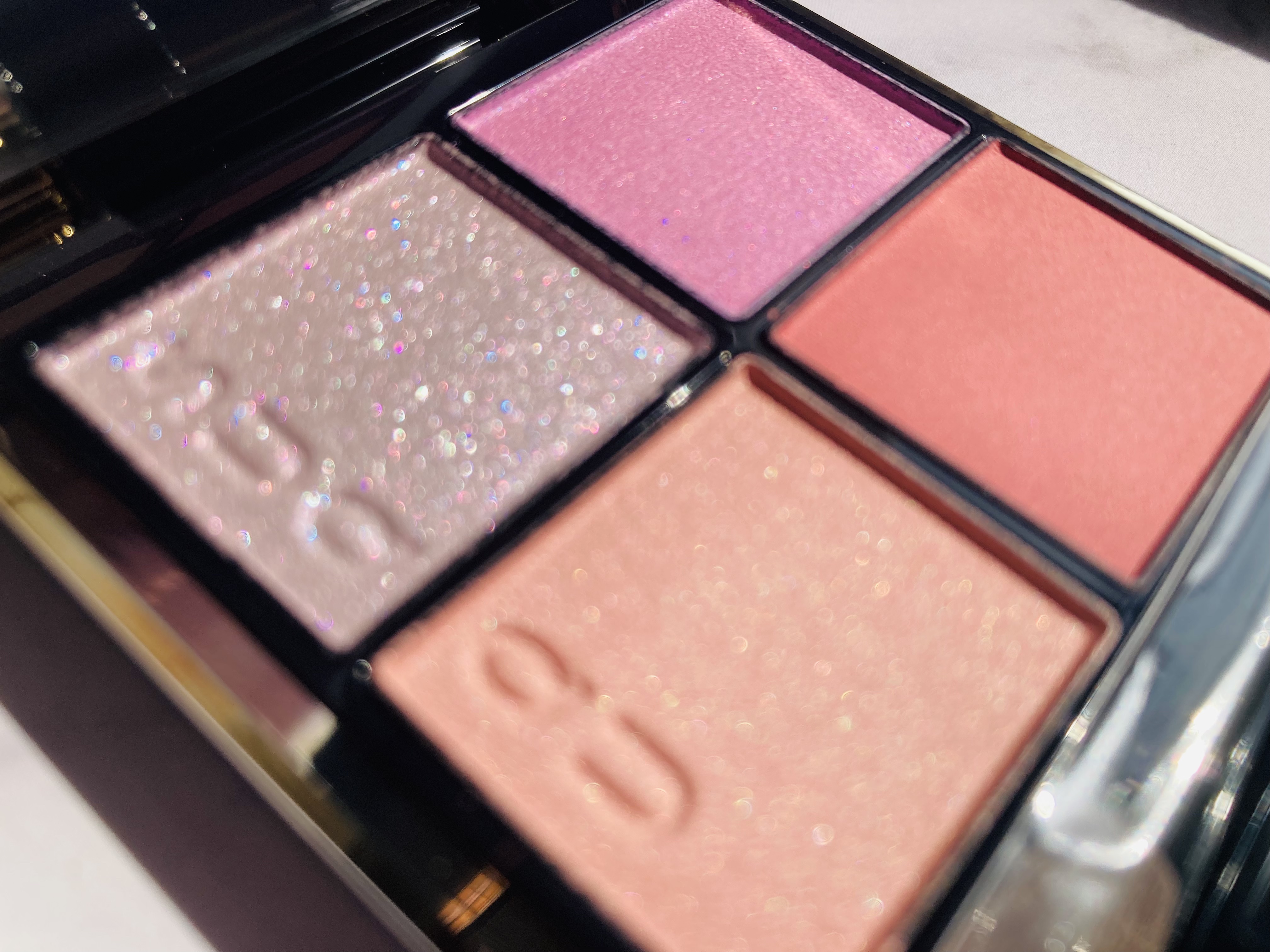 シグニチャー カラー アイズ/SUQQU/アイシャドウパレットを使ったクチコミ（2枚目）