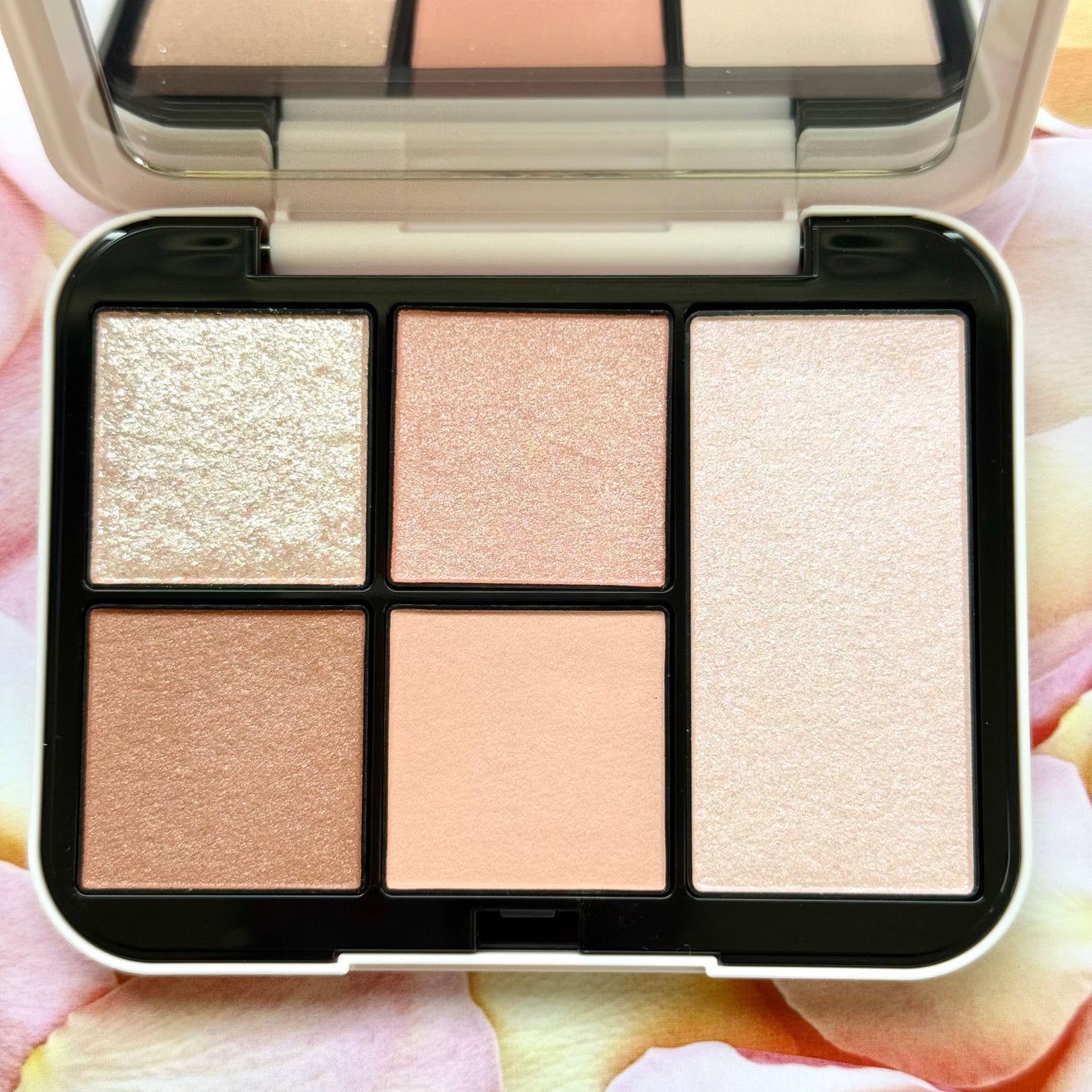 フェイススタイリスト n/SNIDEL BEAUTY/アイシャドウパレットを使ったクチコミ(2枚目)