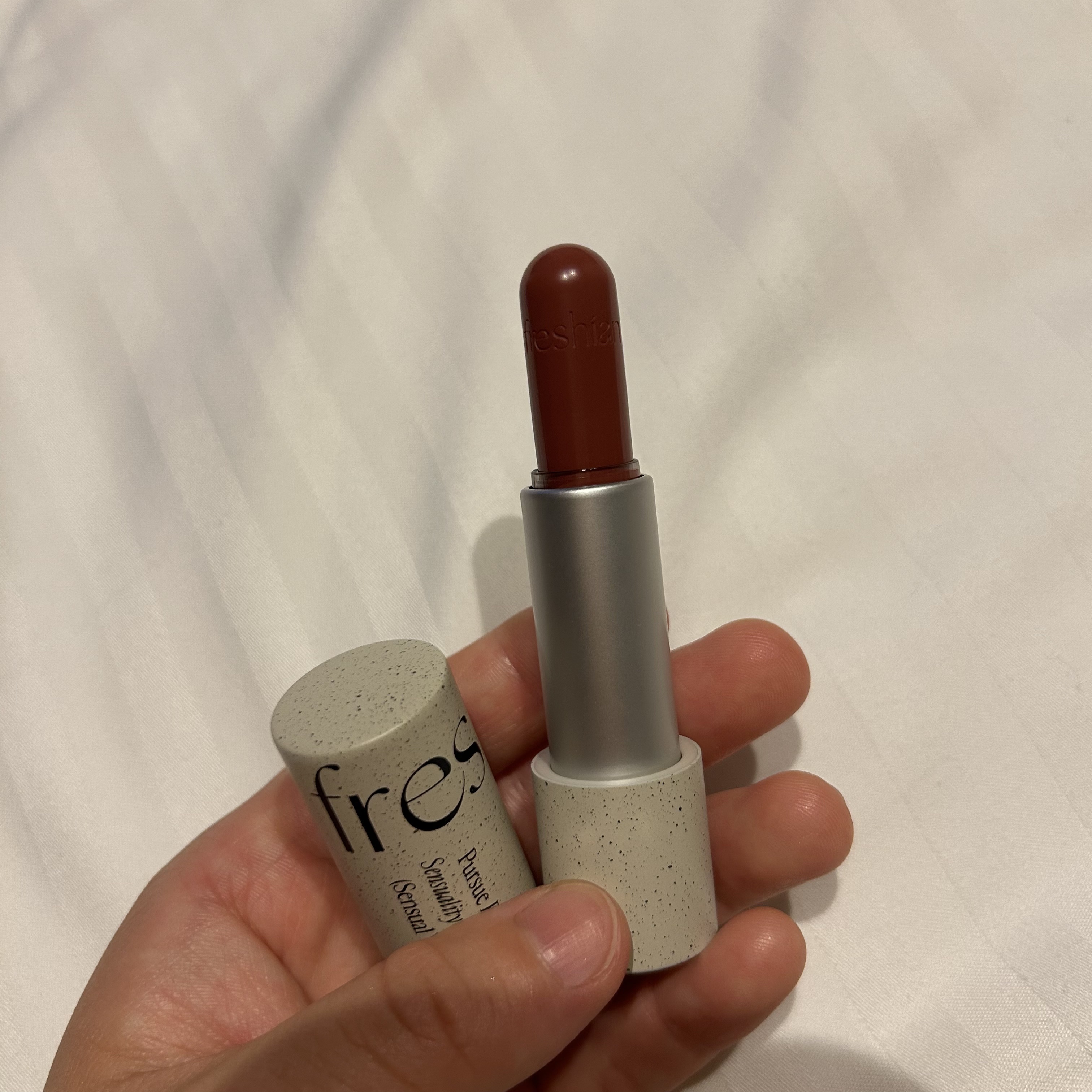 センシュアルビーガンリップバーム 08 Pride/freshian/口紅を使ったクチコミ（1枚目）