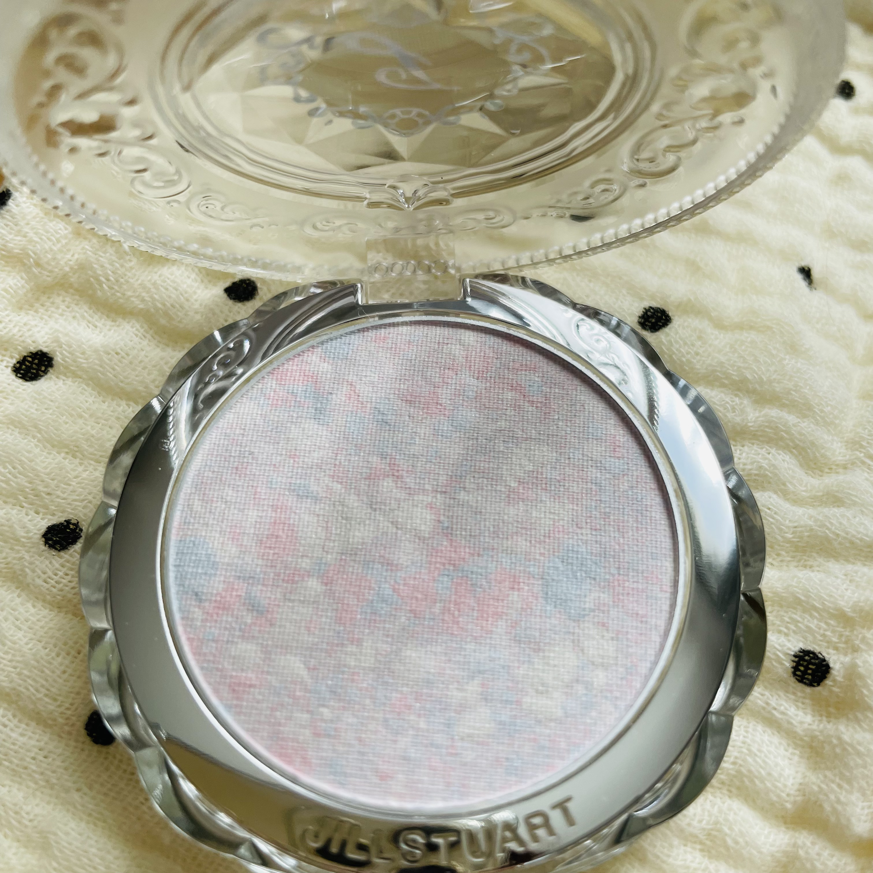 ジルスチュアート ニュアンスパール ハイライター/JILL STUART/パウダーハイライトを使ったクチコミ（2枚目）