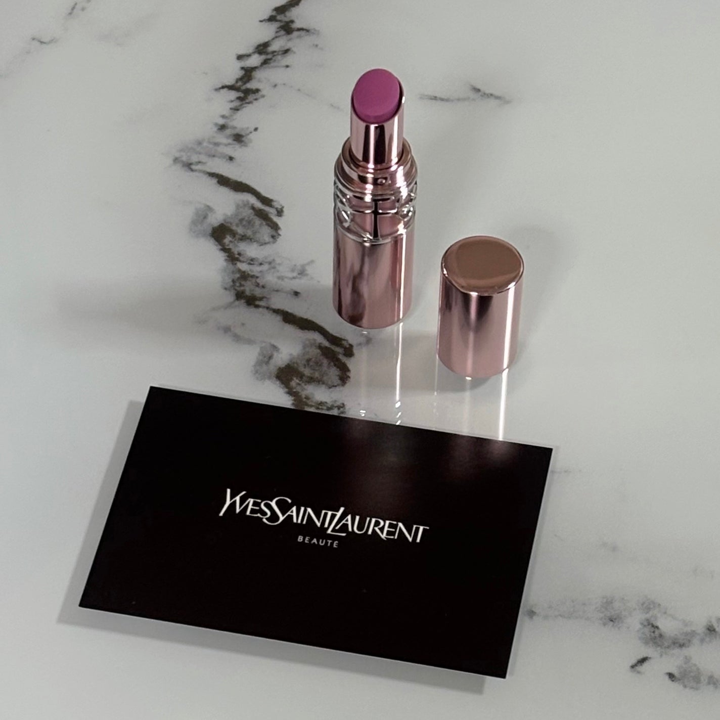 YSLラブシャイン キャンディ グロウ バーム/YVES SAINT LAURENT BEAUTE/口紅を使ったクチコミ(1枚目)