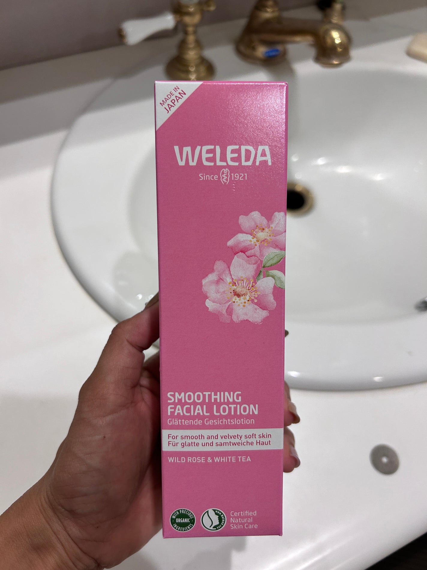 ワイルドローズ スムージングローション/WELEDA/化粧水を使ったクチコミ(3枚目)