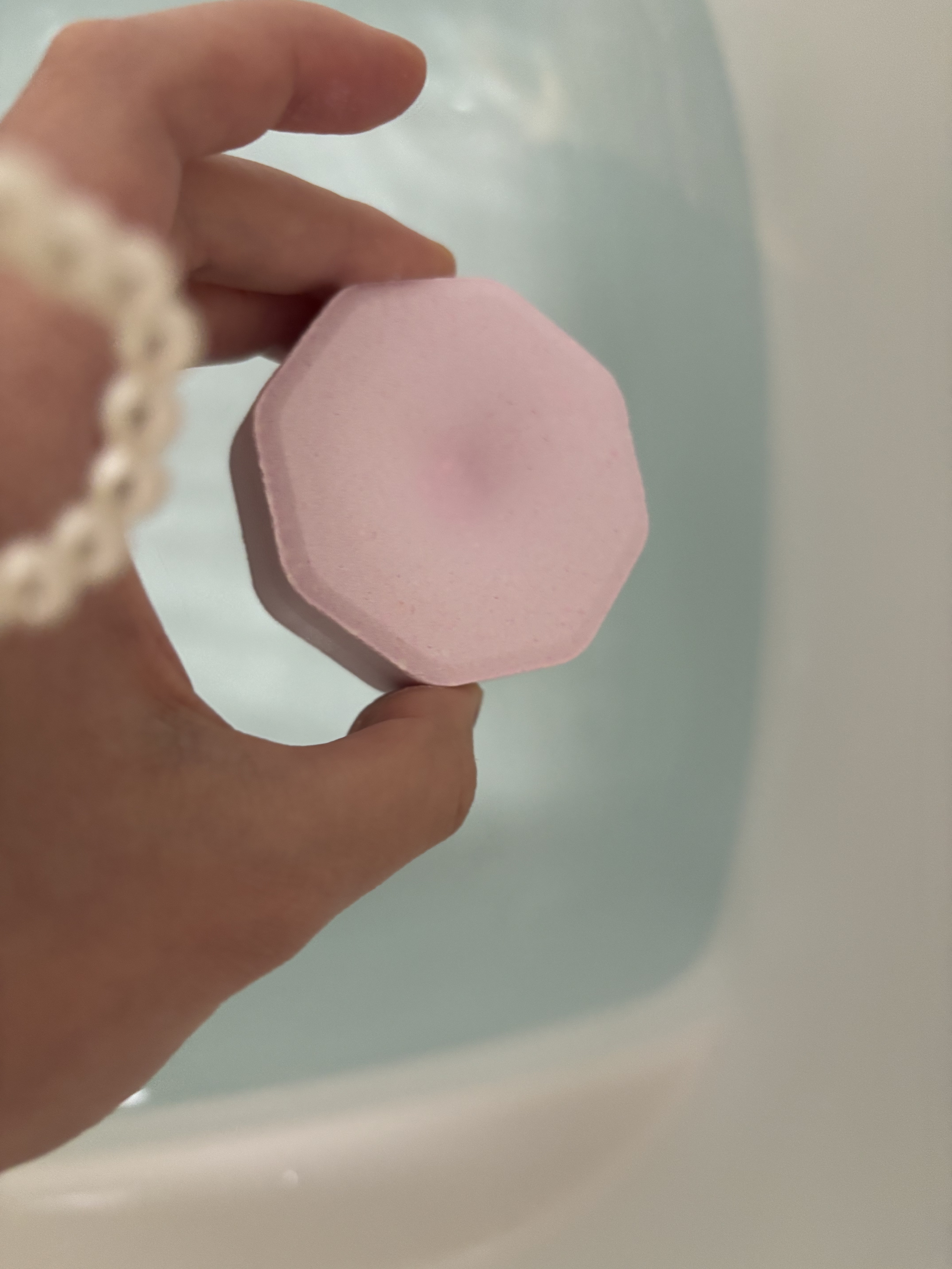 メディキュア 花果実の香り/バブ/炭酸系入浴剤を使ったクチコミ（2枚目）