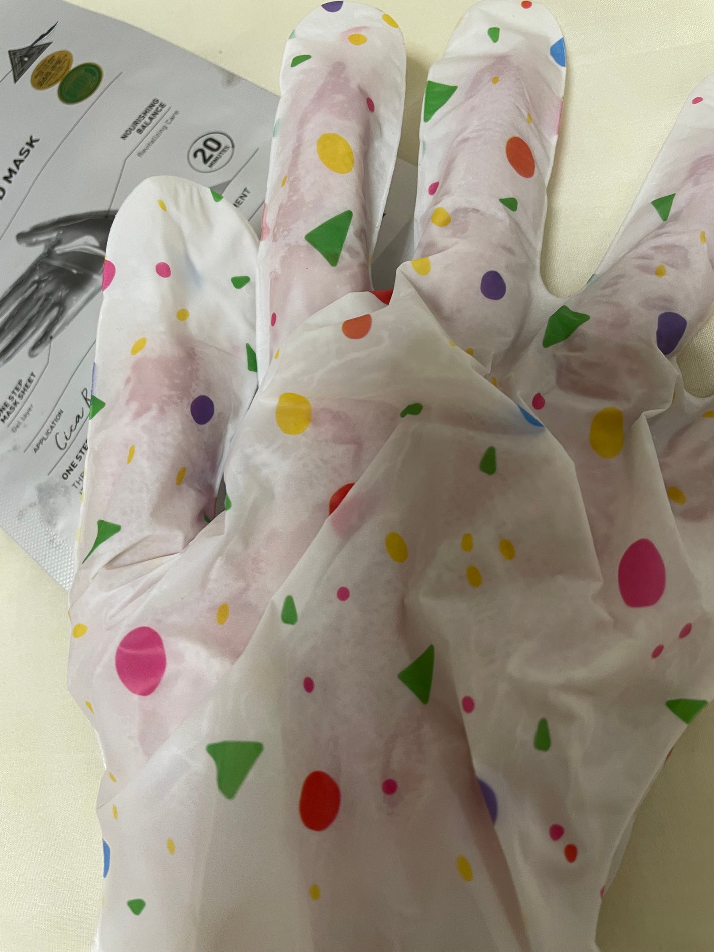 リードルショット リッチハンドマスク/VT/ハンドクリームを使ったクチコミ(4枚目)