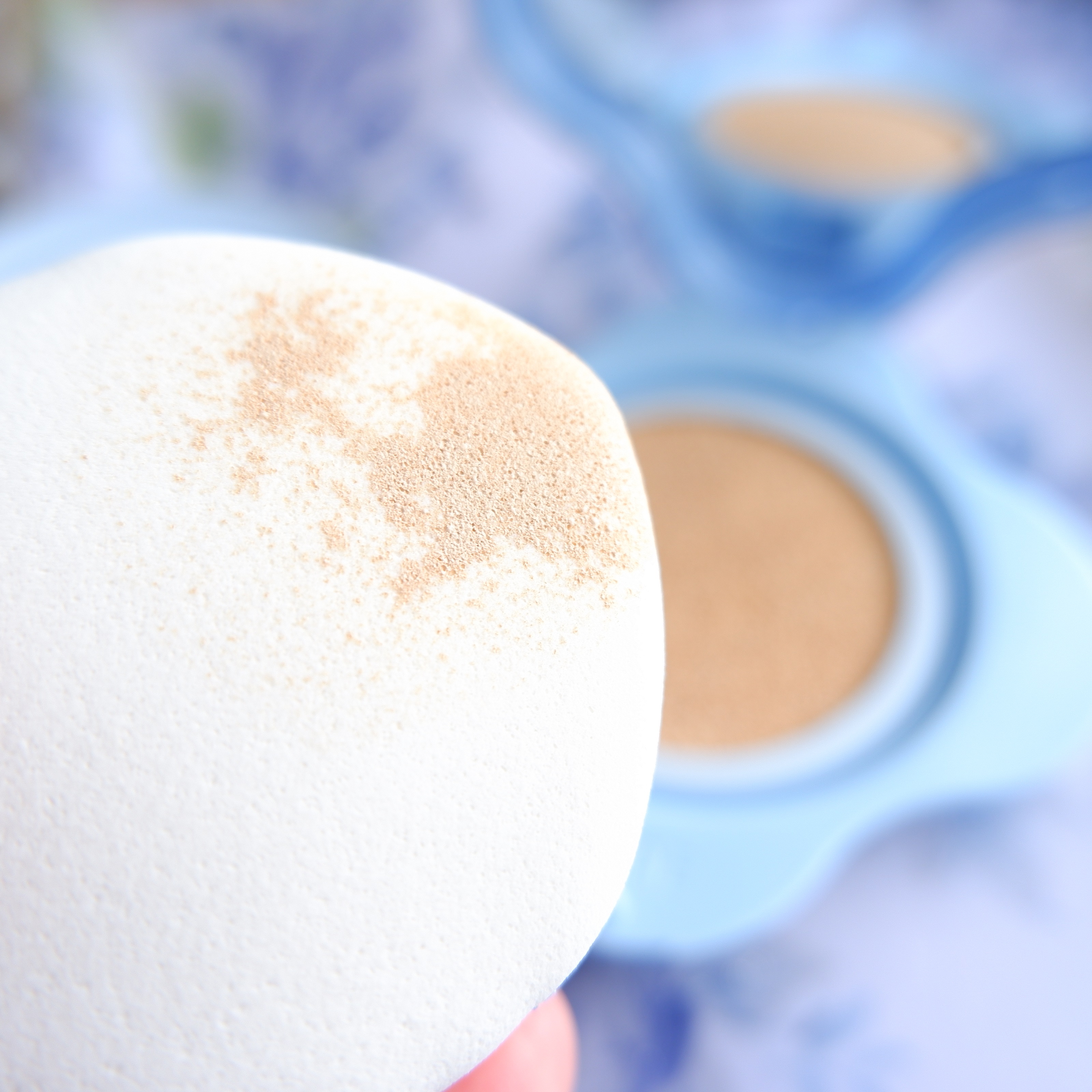 クラウドフィルタークッション/ETUDE/クッションファンデーションを使ったクチコミ（3枚目）