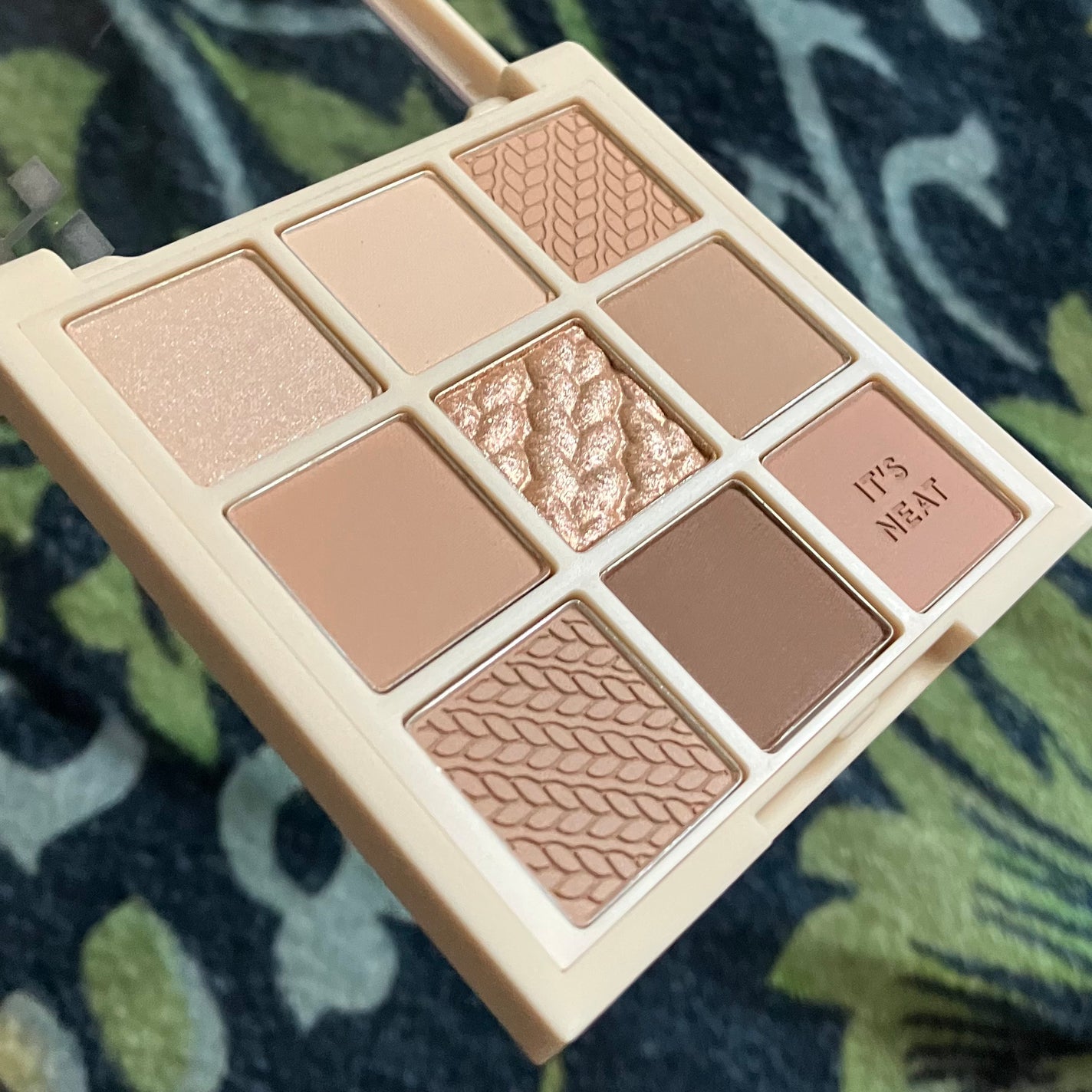 マイフェイブムードアイパレット 9カラー/HOLIKA HOLIKA/アイシャドウパレットを使ったクチコミ(1枚目)