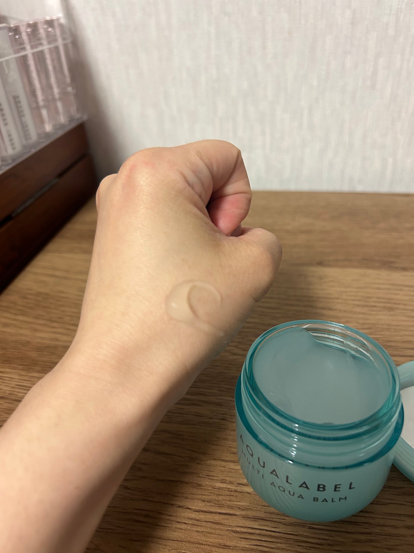 マルチアクアバーム/アクアレーベル/フェイスバームを使ったクチコミ(3枚目)