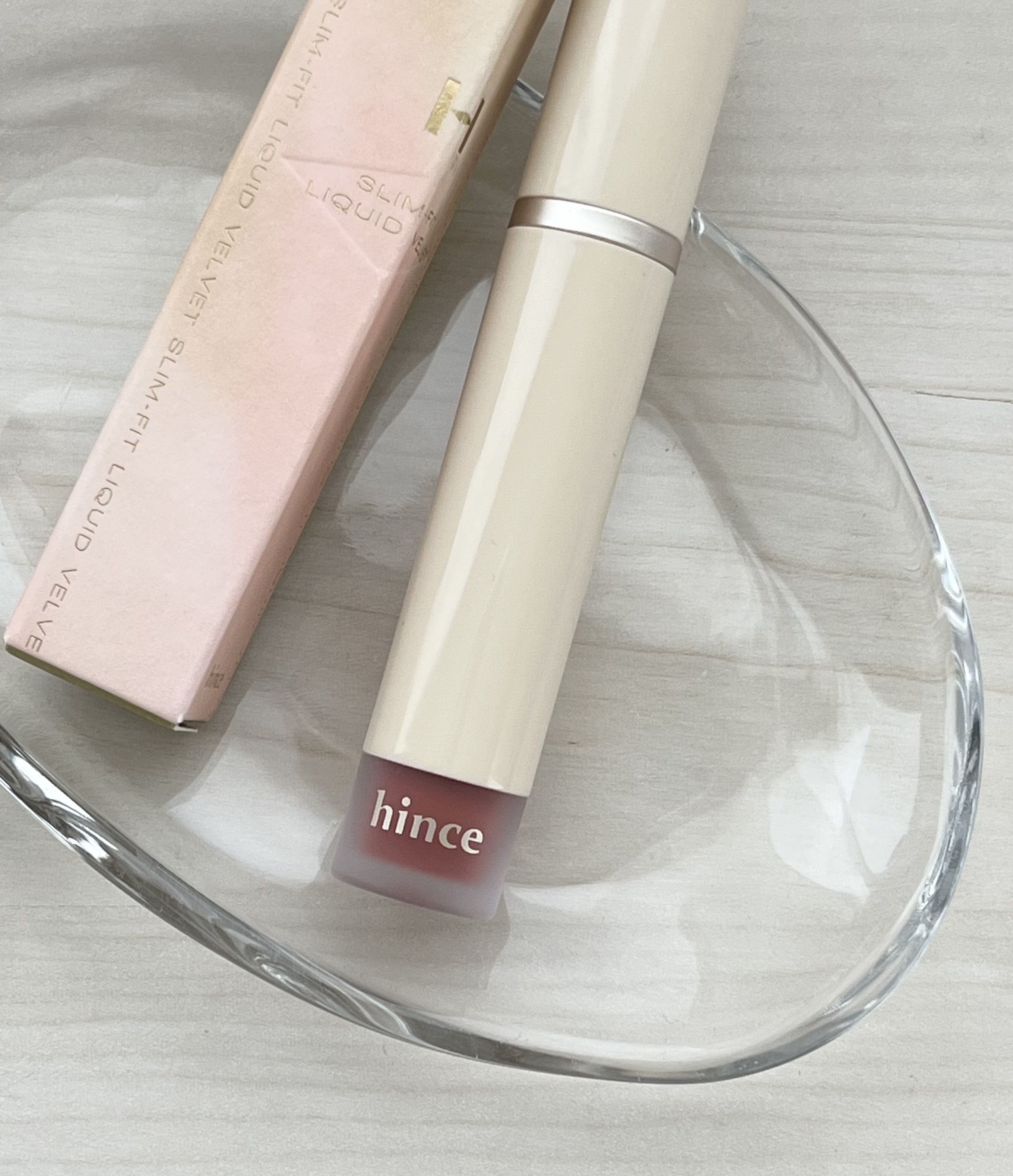 スリムフィットリキッドベルベット/hince/口紅を使ったクチコミ（1枚目）