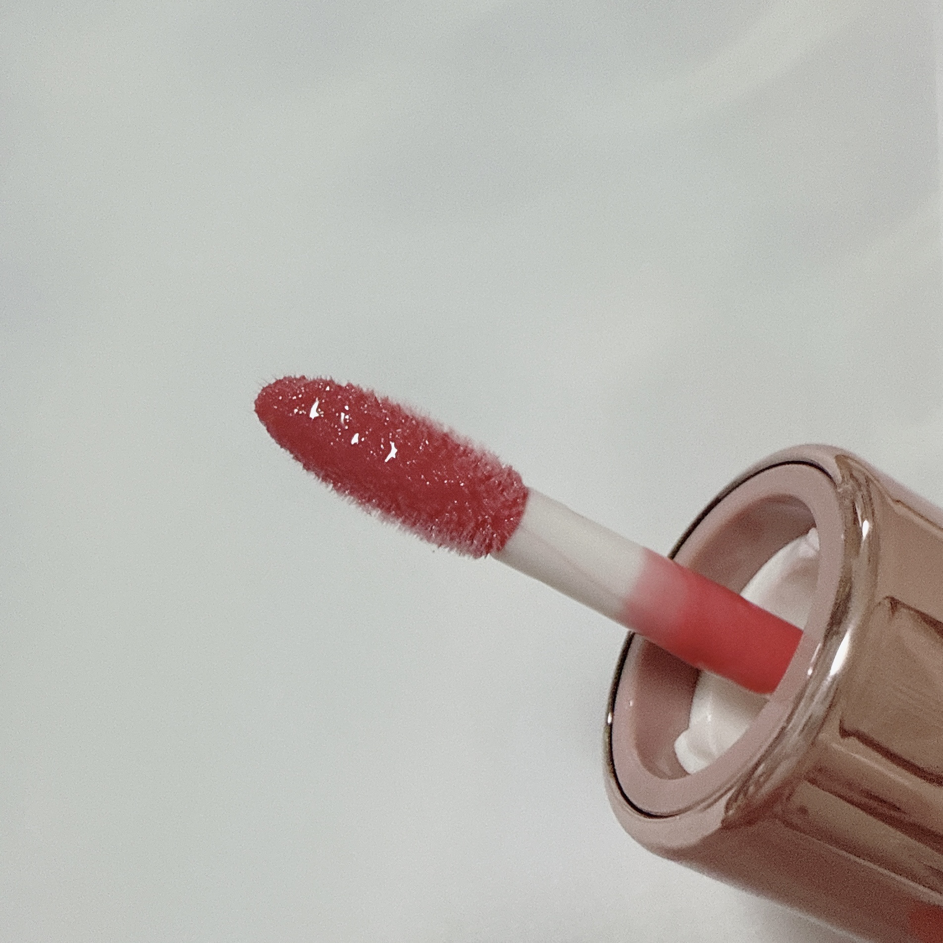 フィー 3Dボリューミンググロス｜fweeの口コミ - 桃のような